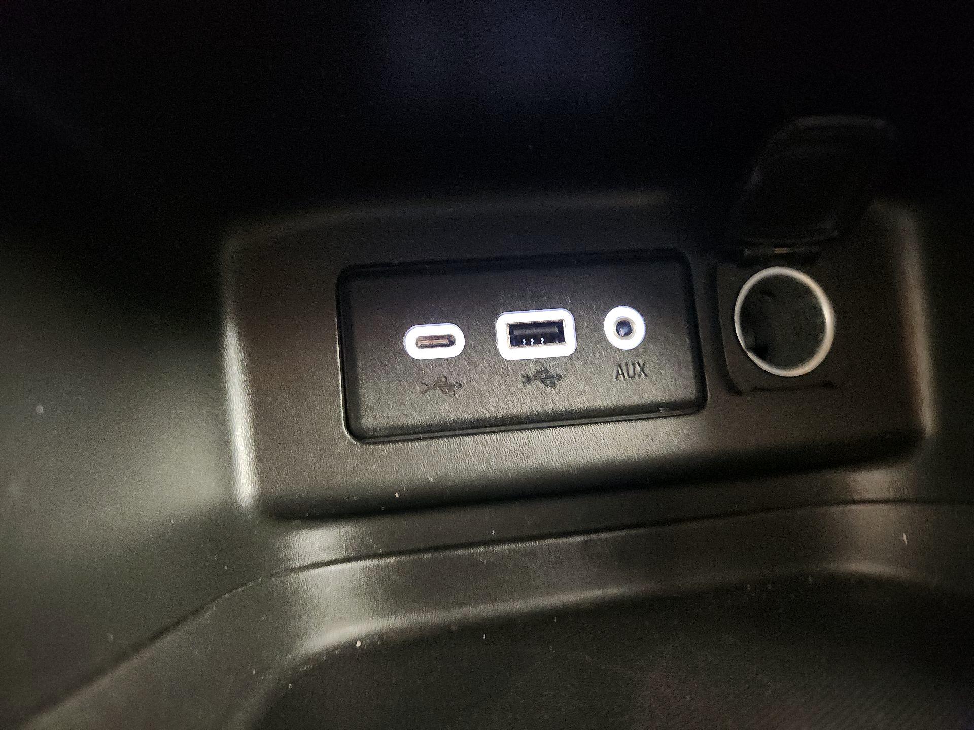 Thumbnail: 2023 Chevrolet Equinox - 18