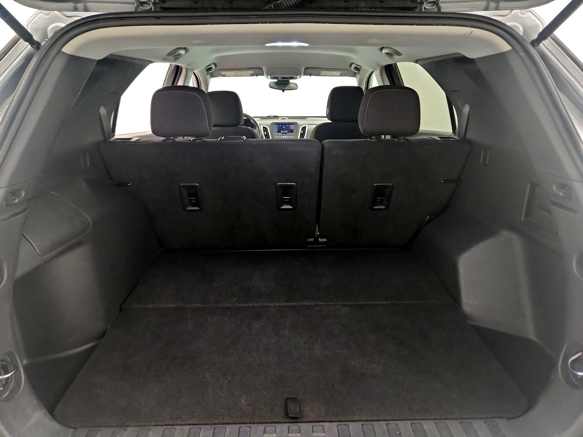 Thumbnail: 2023 Chevrolet Equinox - 20