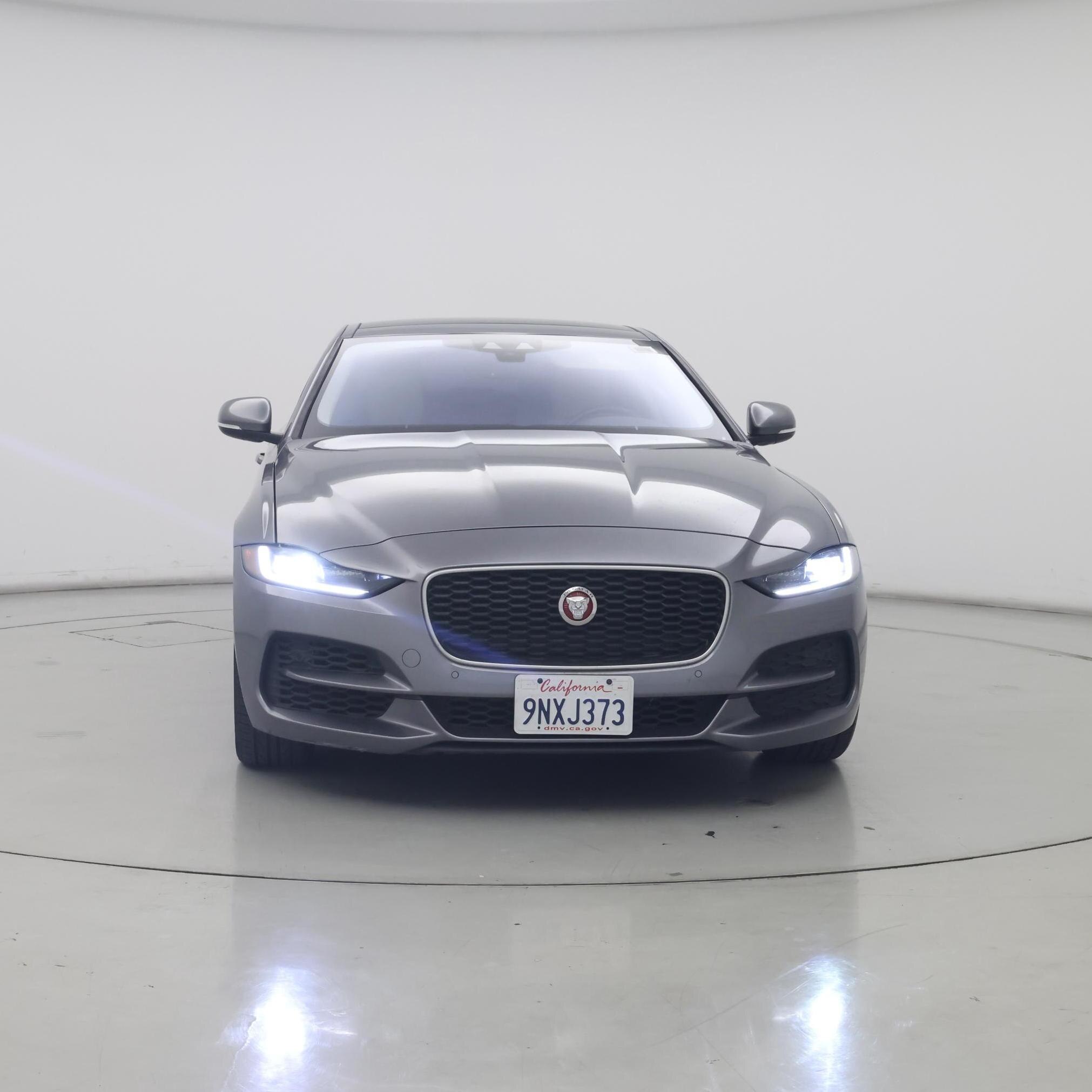Thumbnail: 2020 Jaguar XE - 5