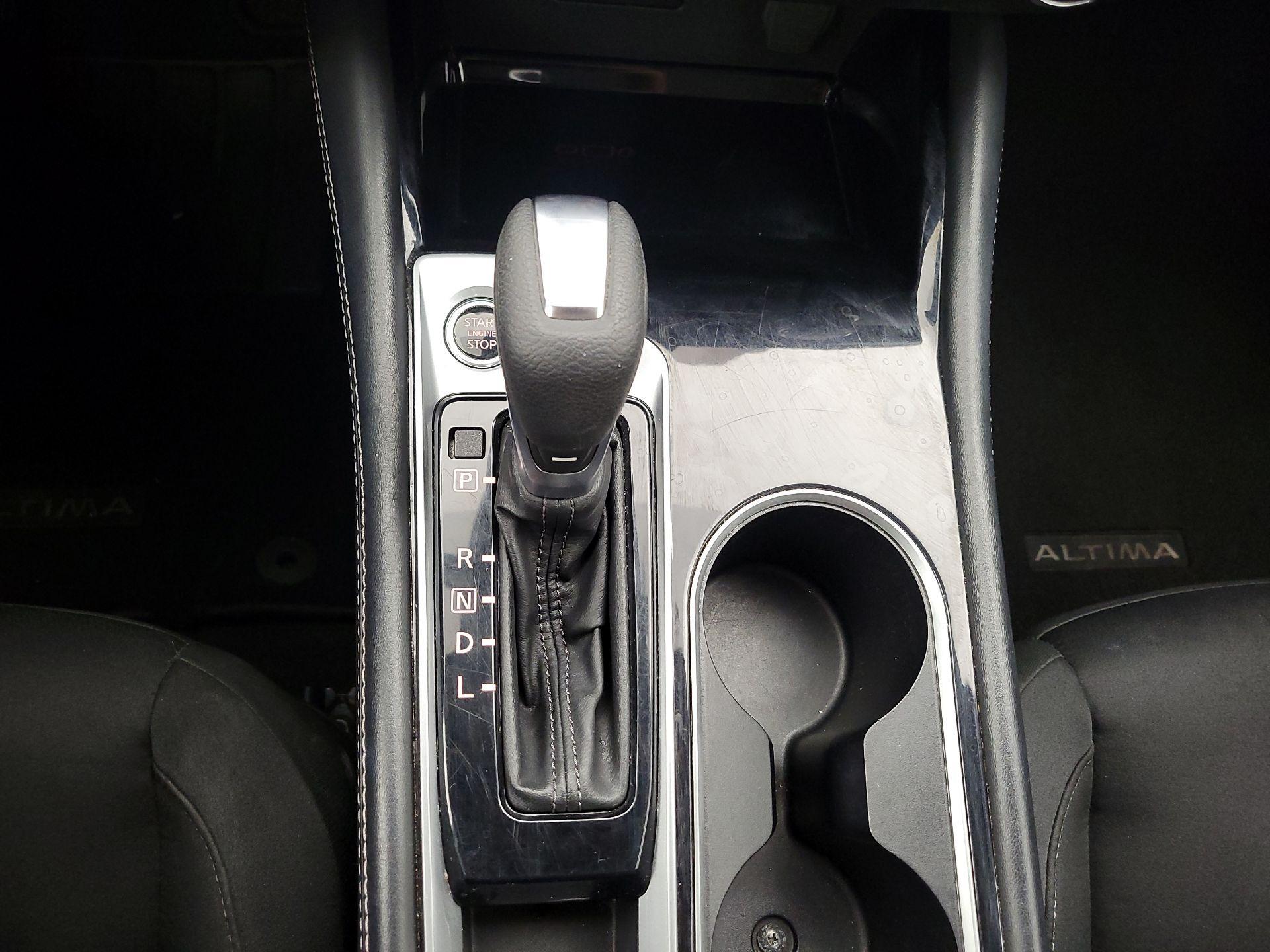 Thumbnail: 2023 Nissan Altima - 17