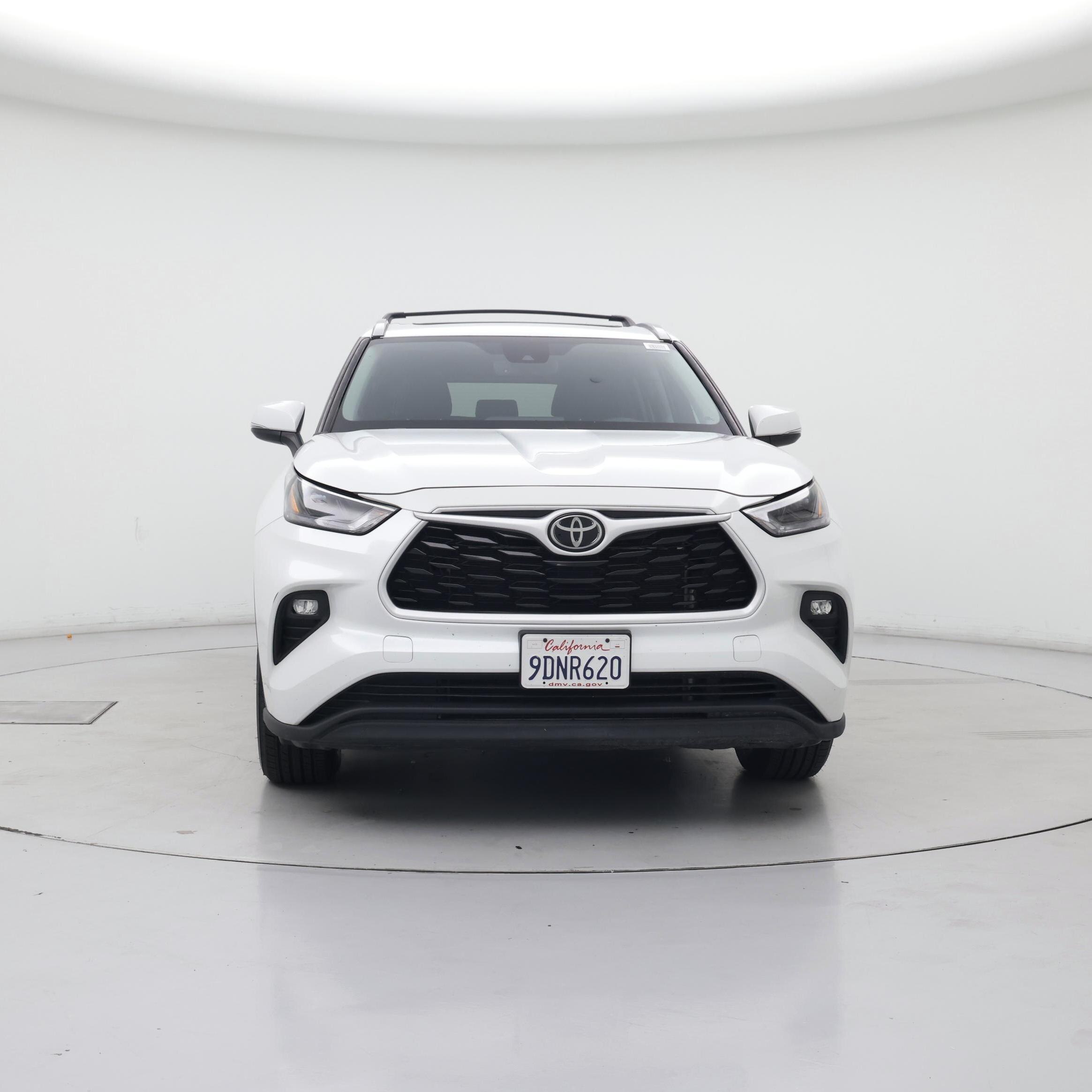 Thumbnail: 2023 Toyota Highlander - 5