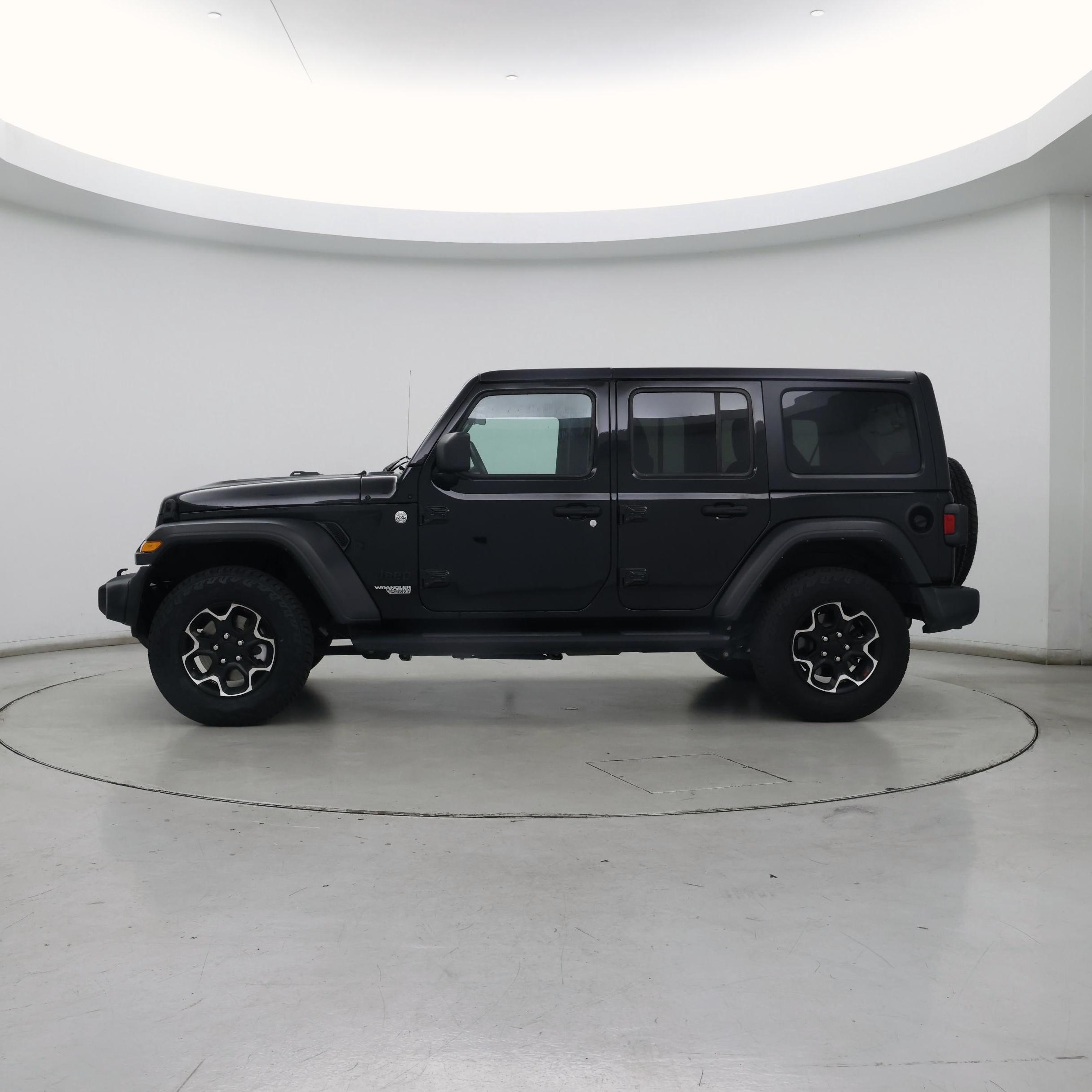 Thumbnail: 2021 Jeep Wrangler - 3