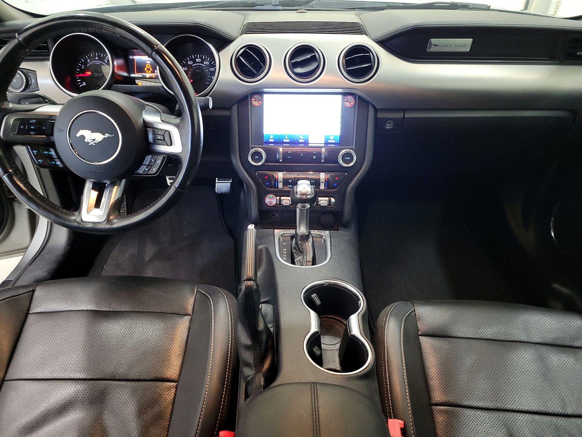 Thumbnail: 2022 Ford Mustang - 9