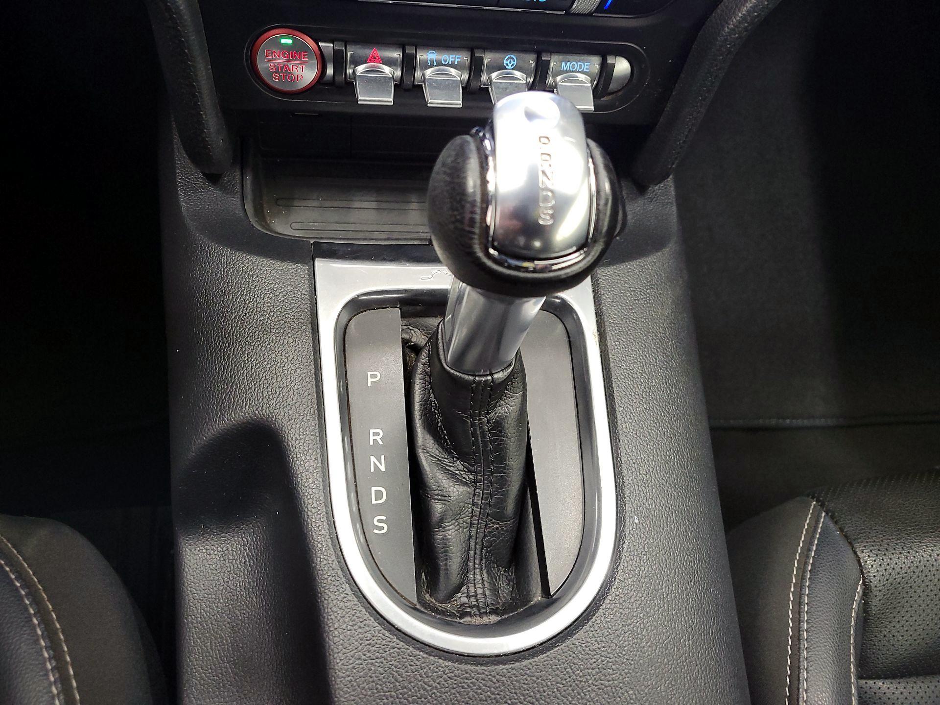 Thumbnail: 2022 Ford Mustang - 17