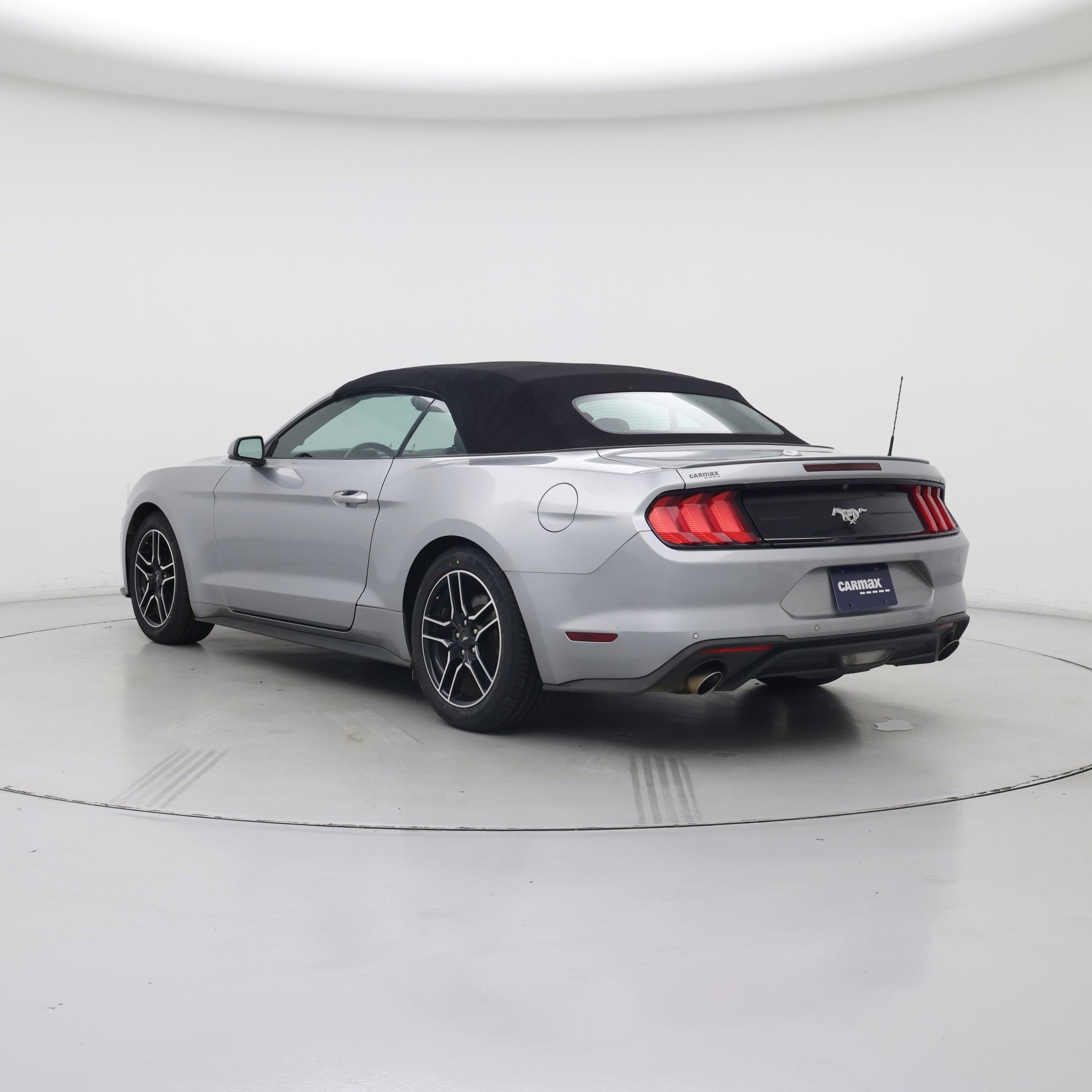 Thumbnail: 2022 Ford Mustang - 2