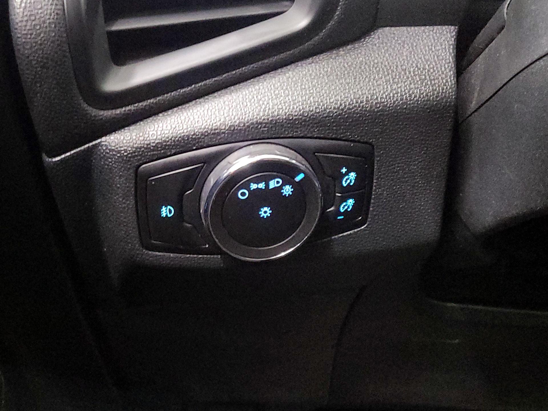 Thumbnail: 2021 Ford EcoSport - 13