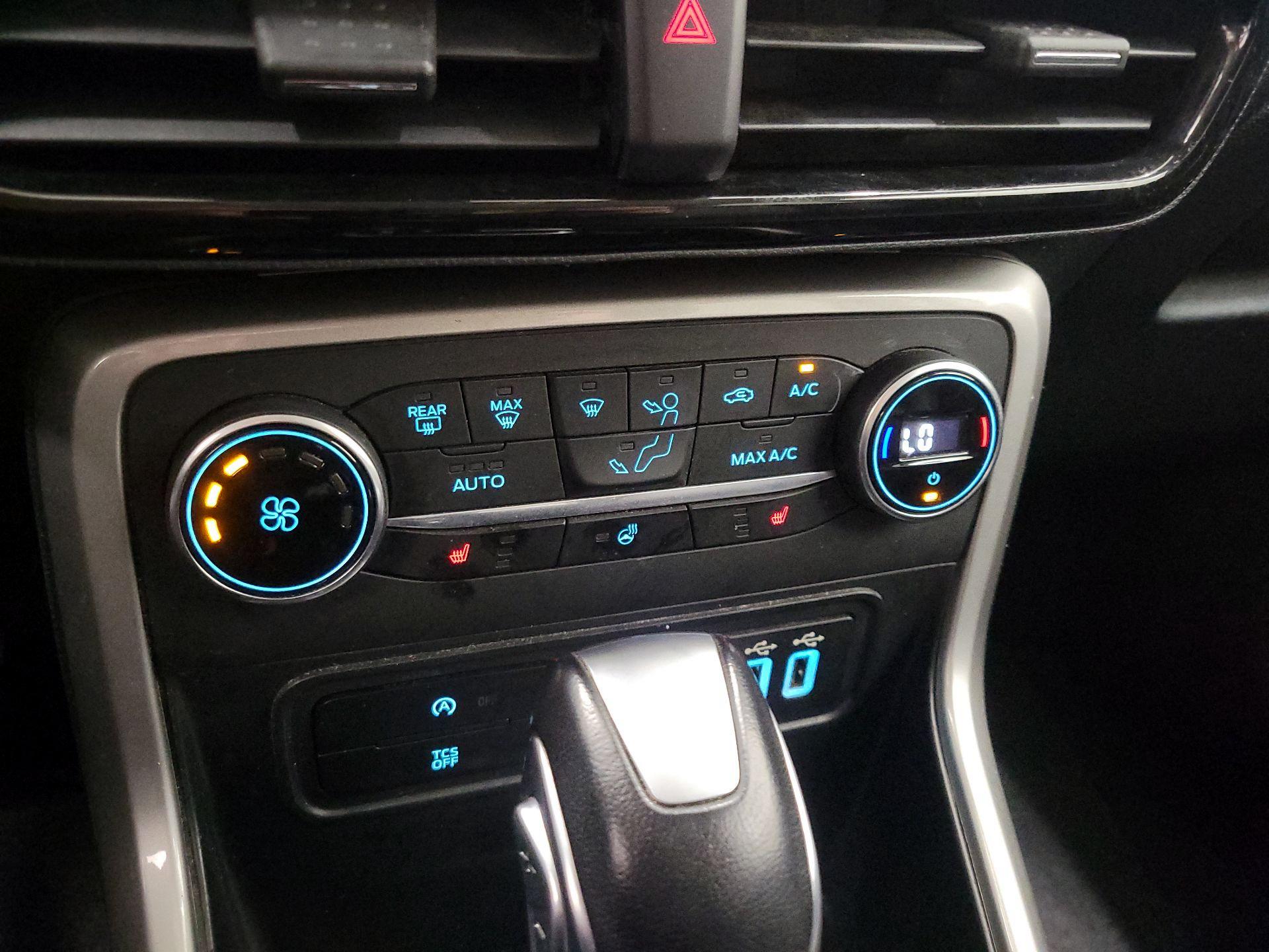 Thumbnail: 2021 Ford EcoSport - 17