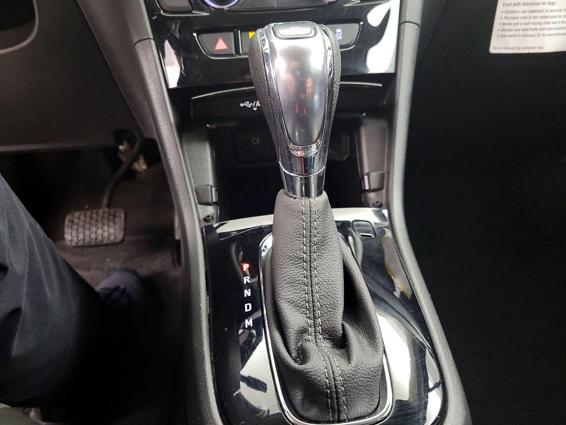 Thumbnail: 2022 Buick Encore - 18