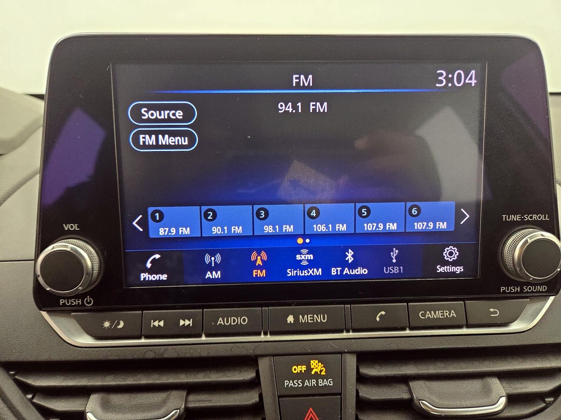 Thumbnail: 2022 Nissan Altima - 15