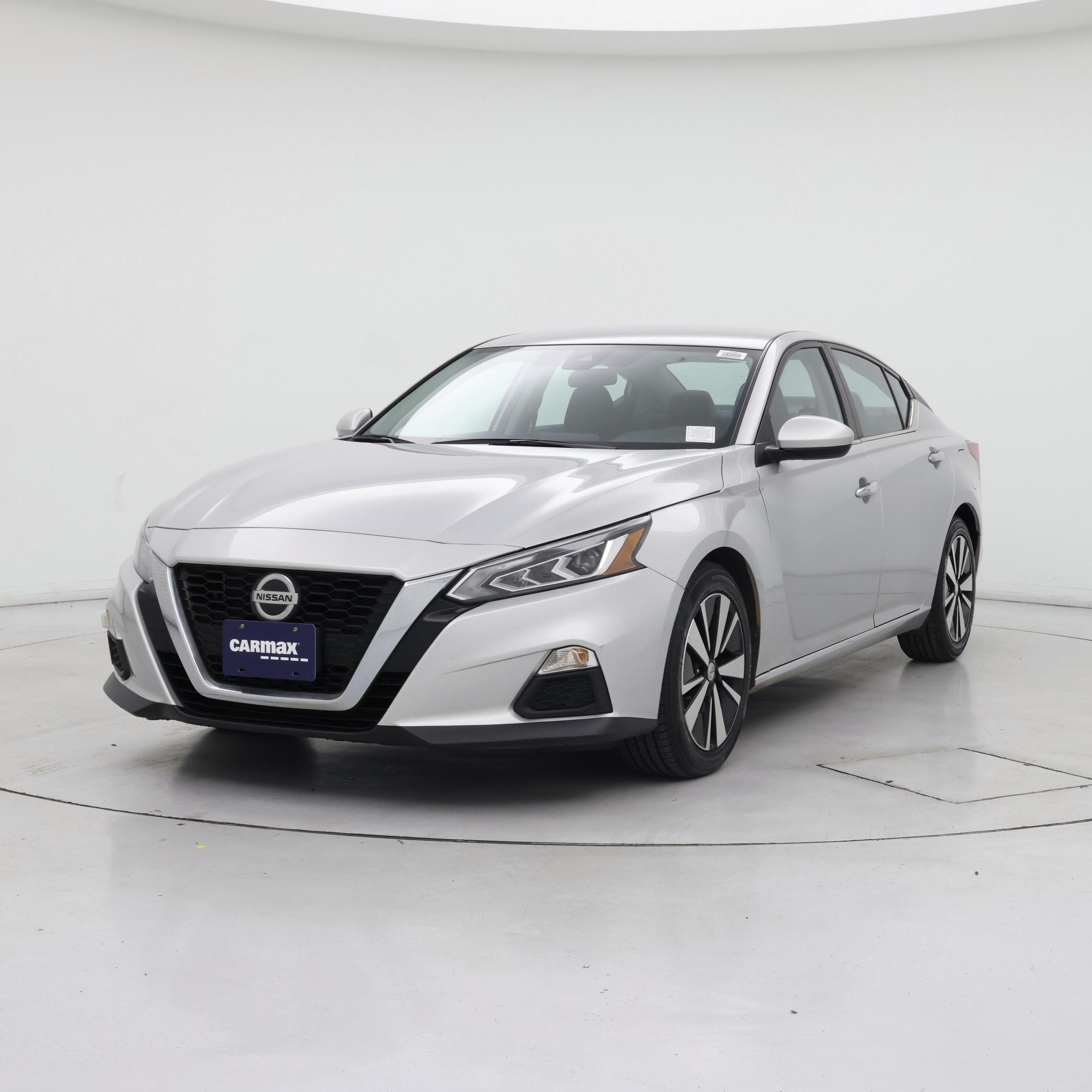 Thumbnail: 2022 Nissan Altima - 4