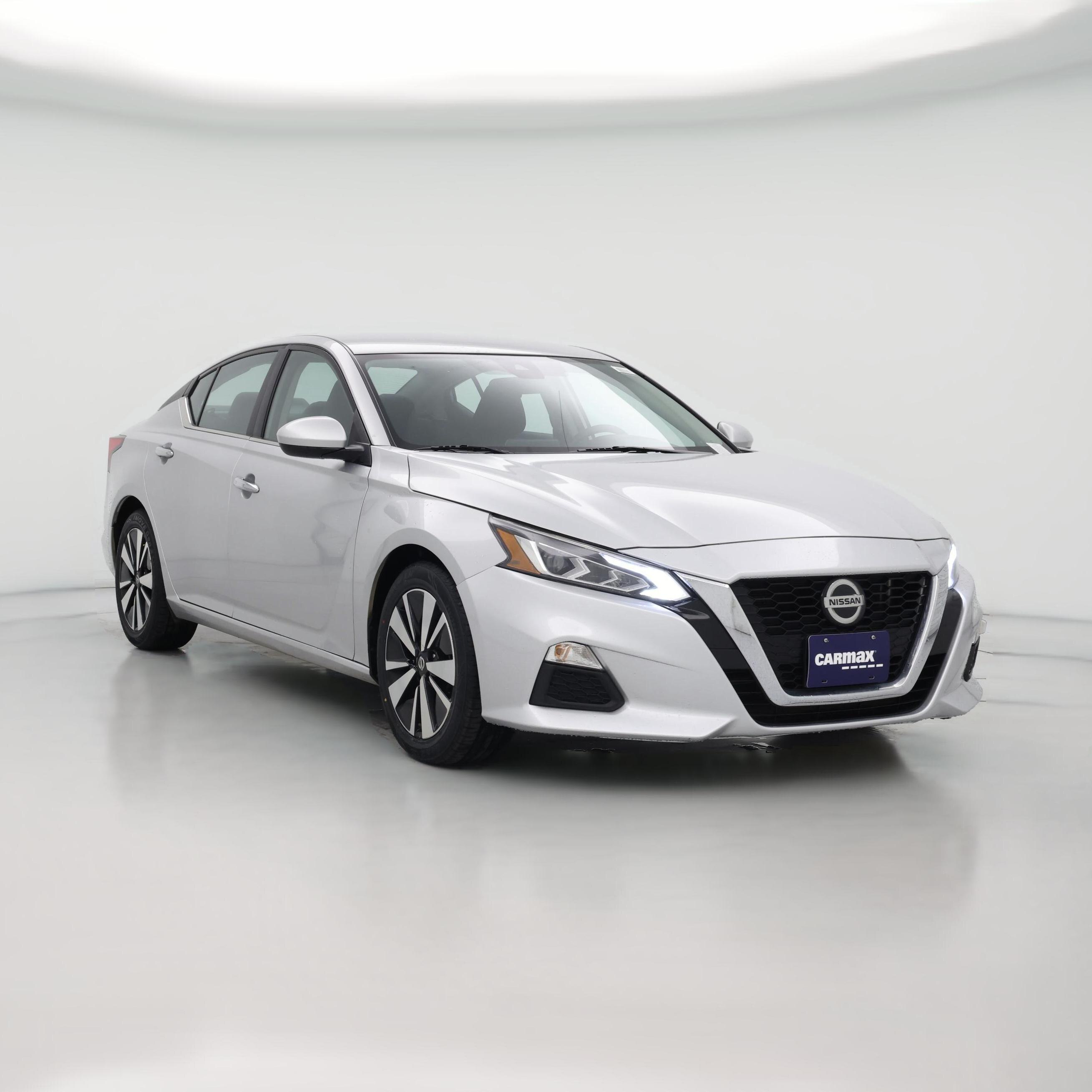Thumbnail: 2022 Nissan Altima - 1