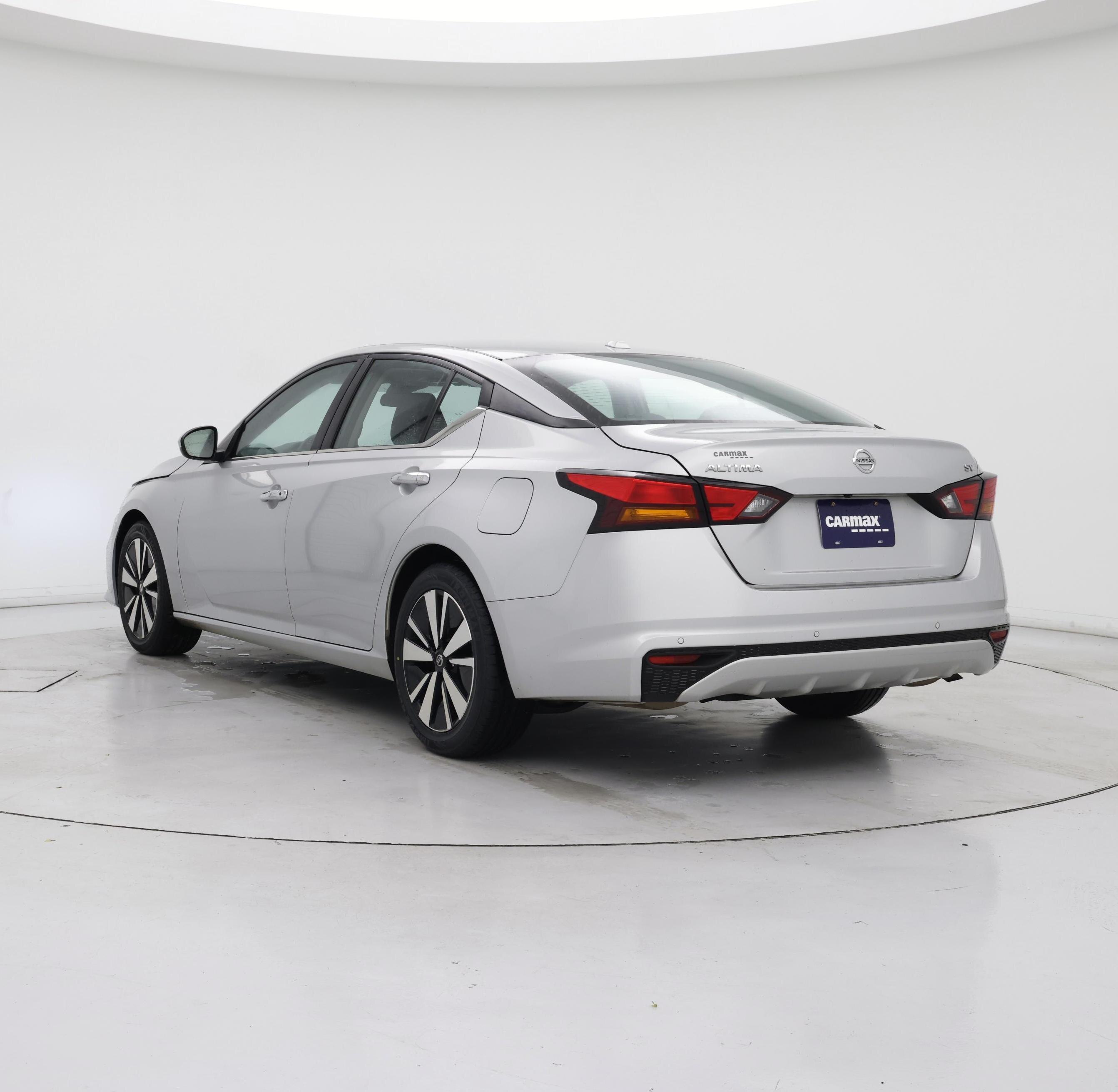 Thumbnail: 2022 Nissan Altima - 2