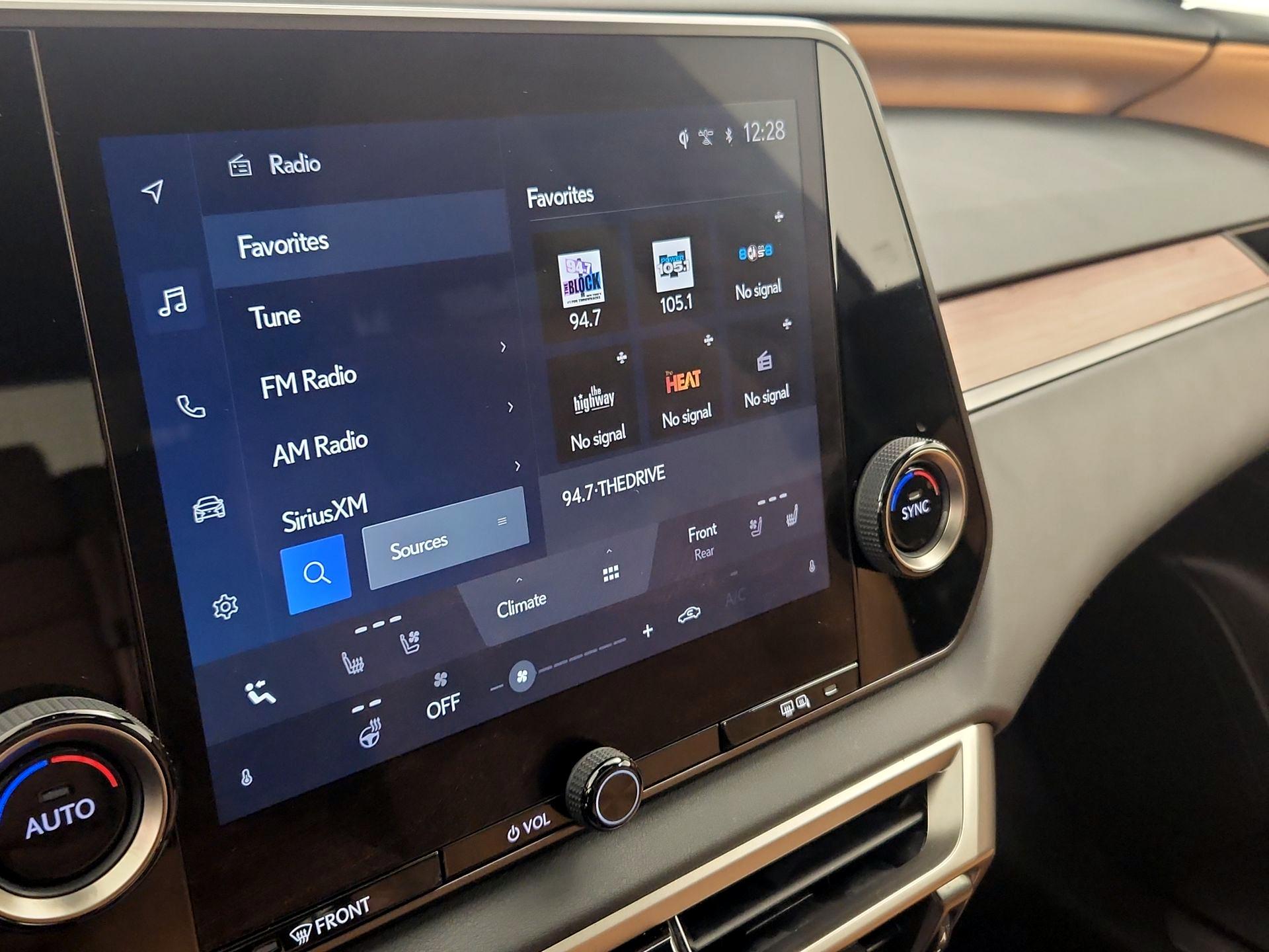 Thumbnail: 2024 Lexus RX - 15