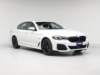 White 2022 BMW 530e Plug-in Hybrid