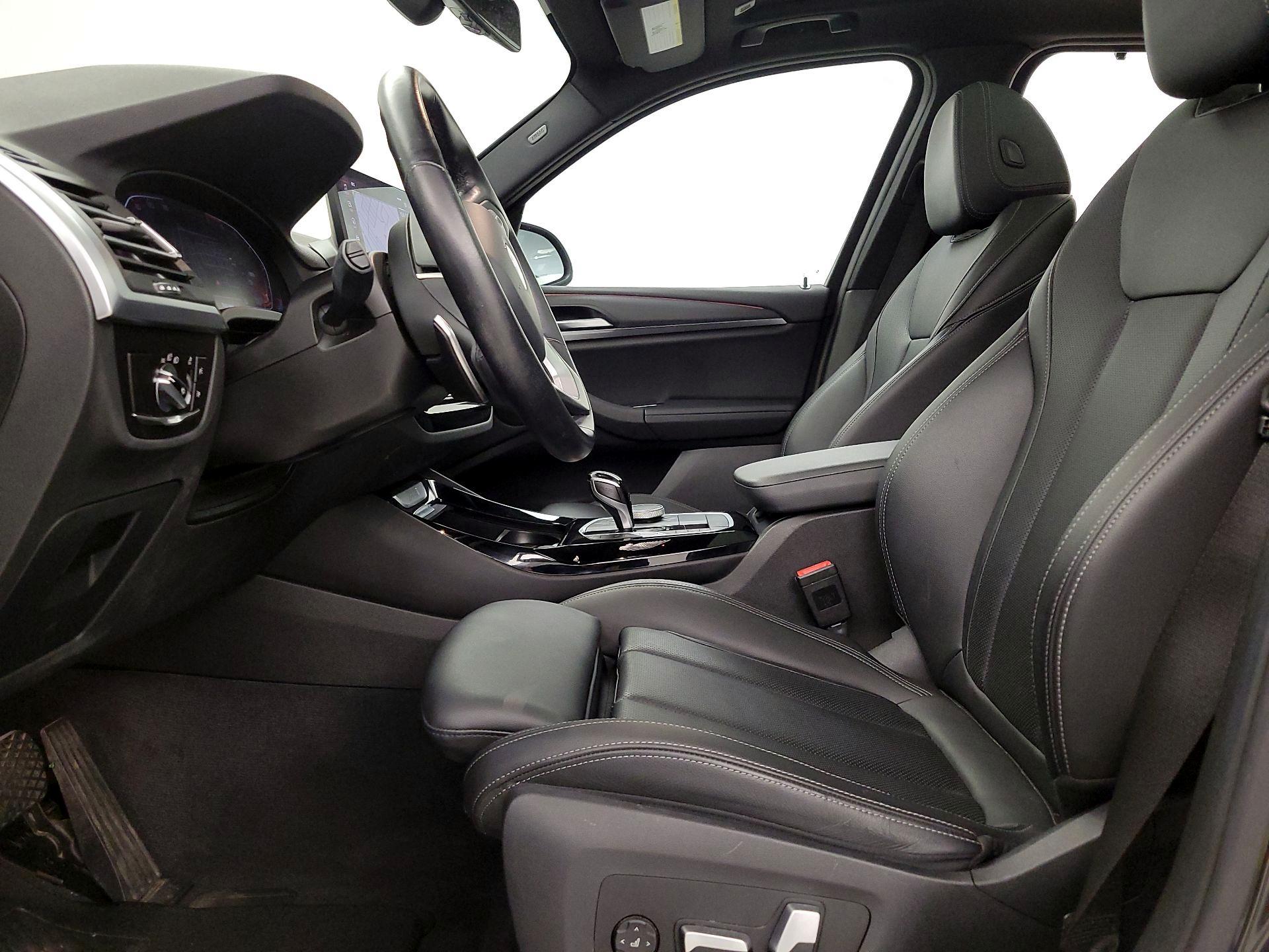 Thumbnail: 2022 BMW X3 - 11