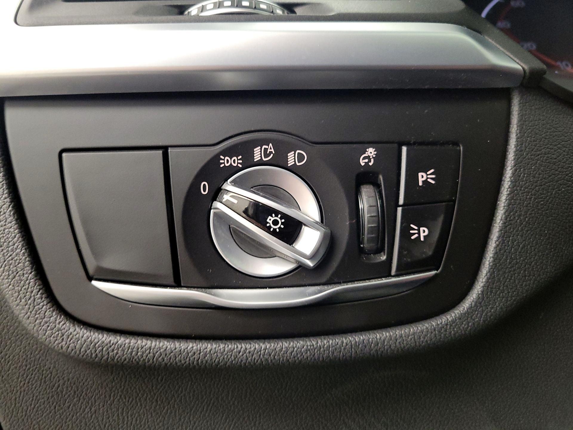 Thumbnail: 2022 BMW X3 - 13