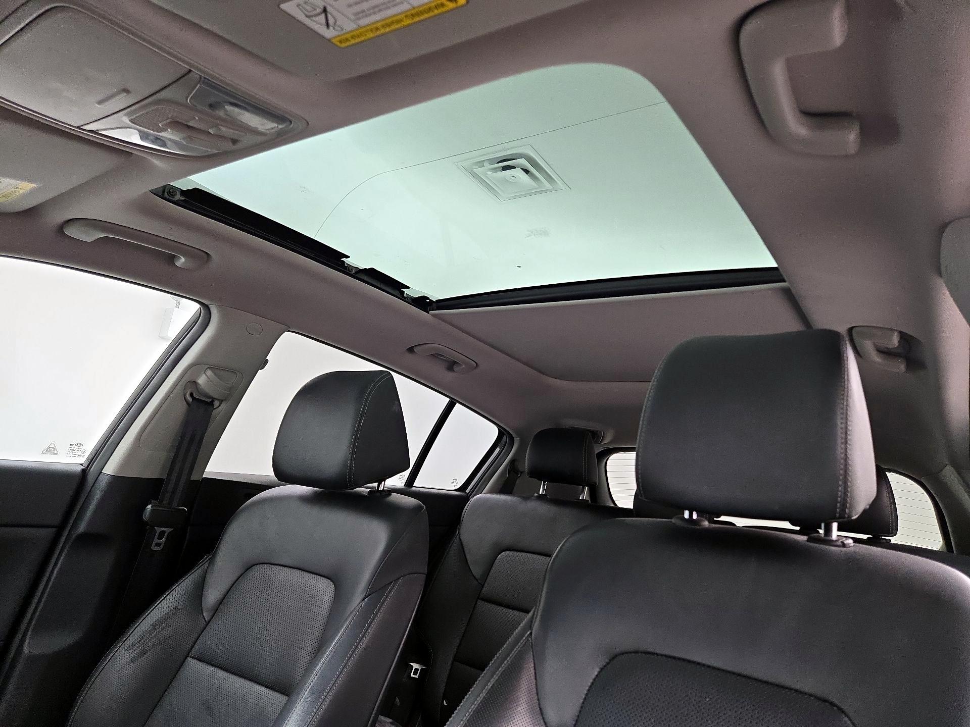 Thumbnail: 2017 Kia Sportage - 20