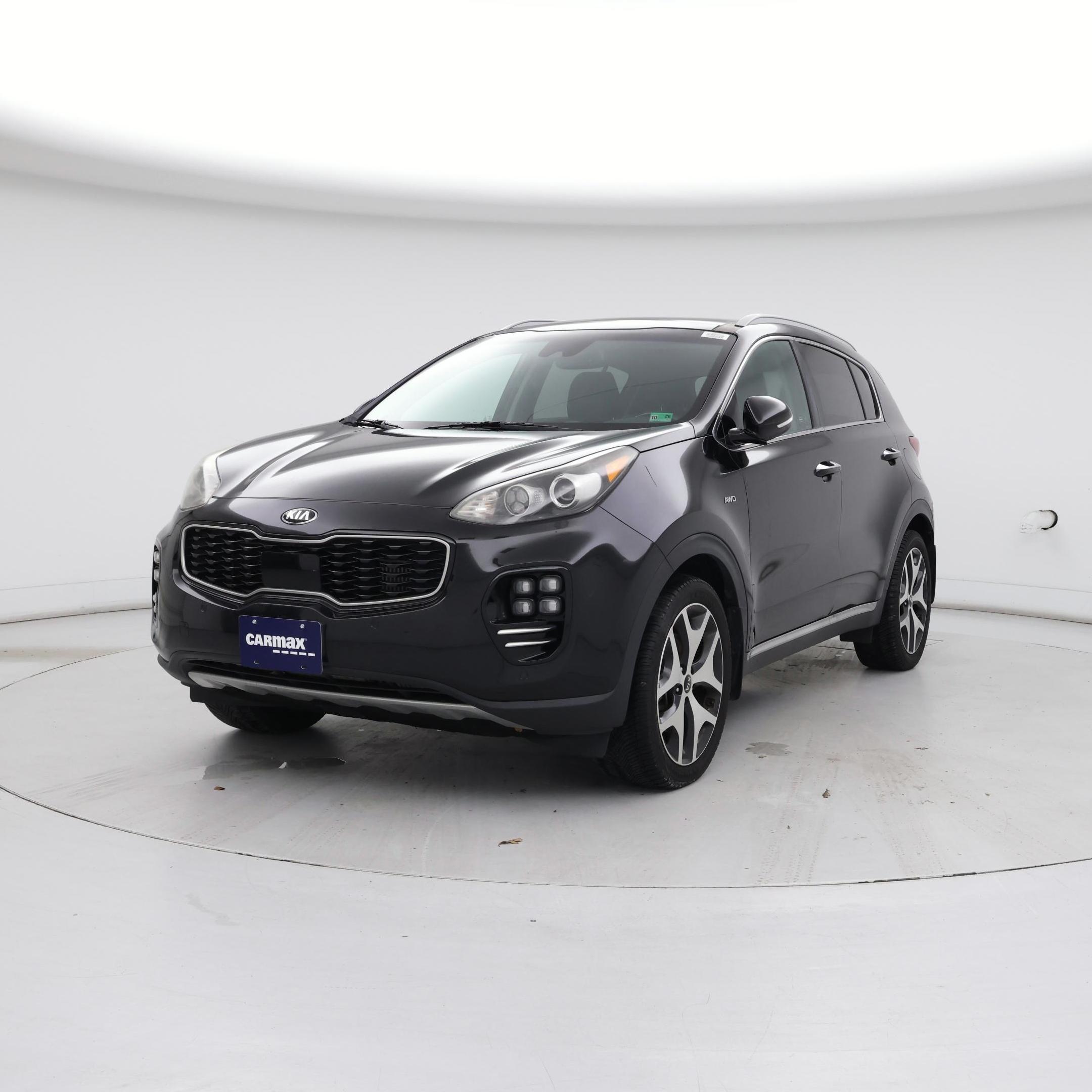 Thumbnail: 2017 Kia Sportage - 4