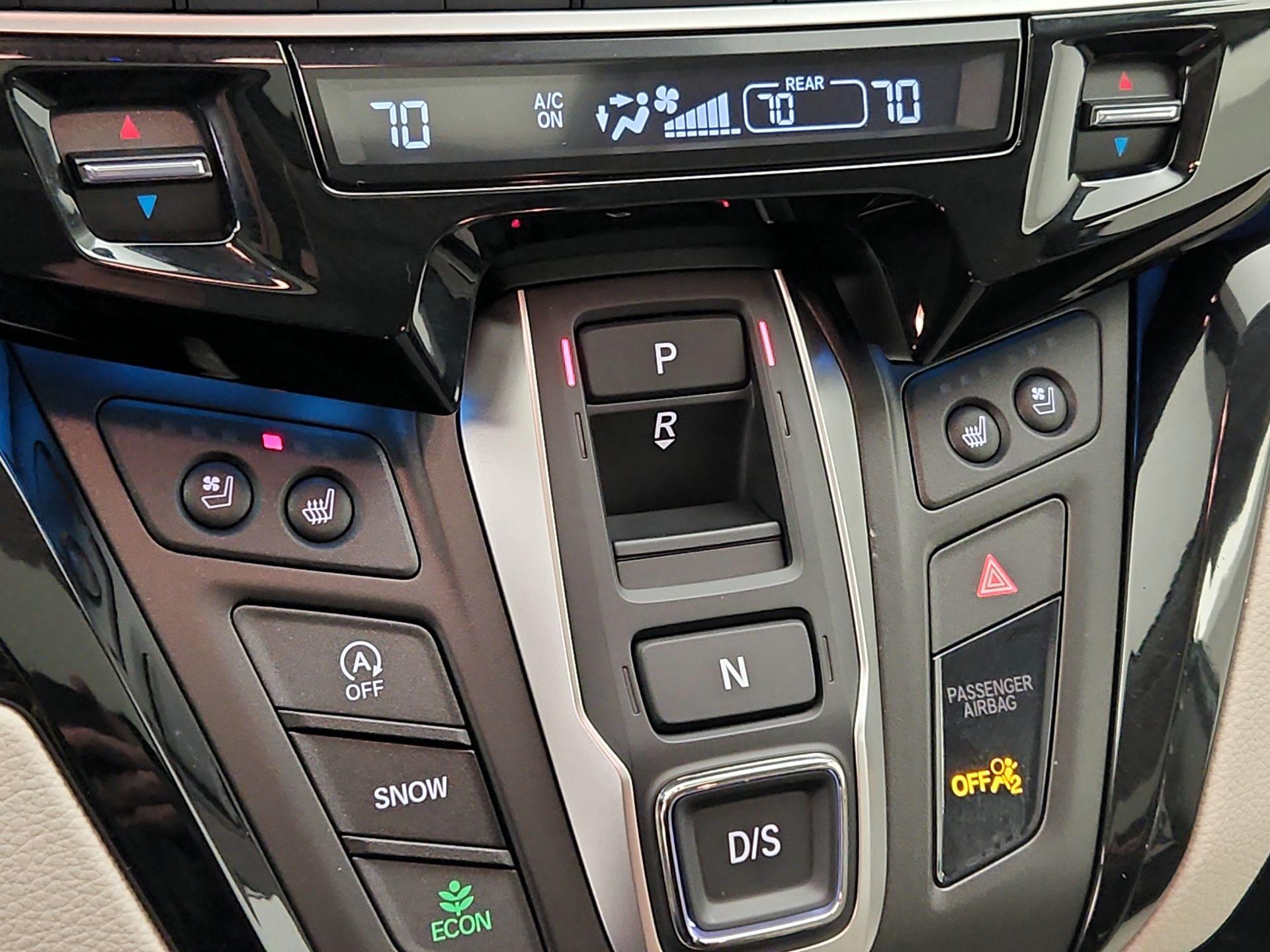 Thumbnail: 2025 Honda Odyssey - 17