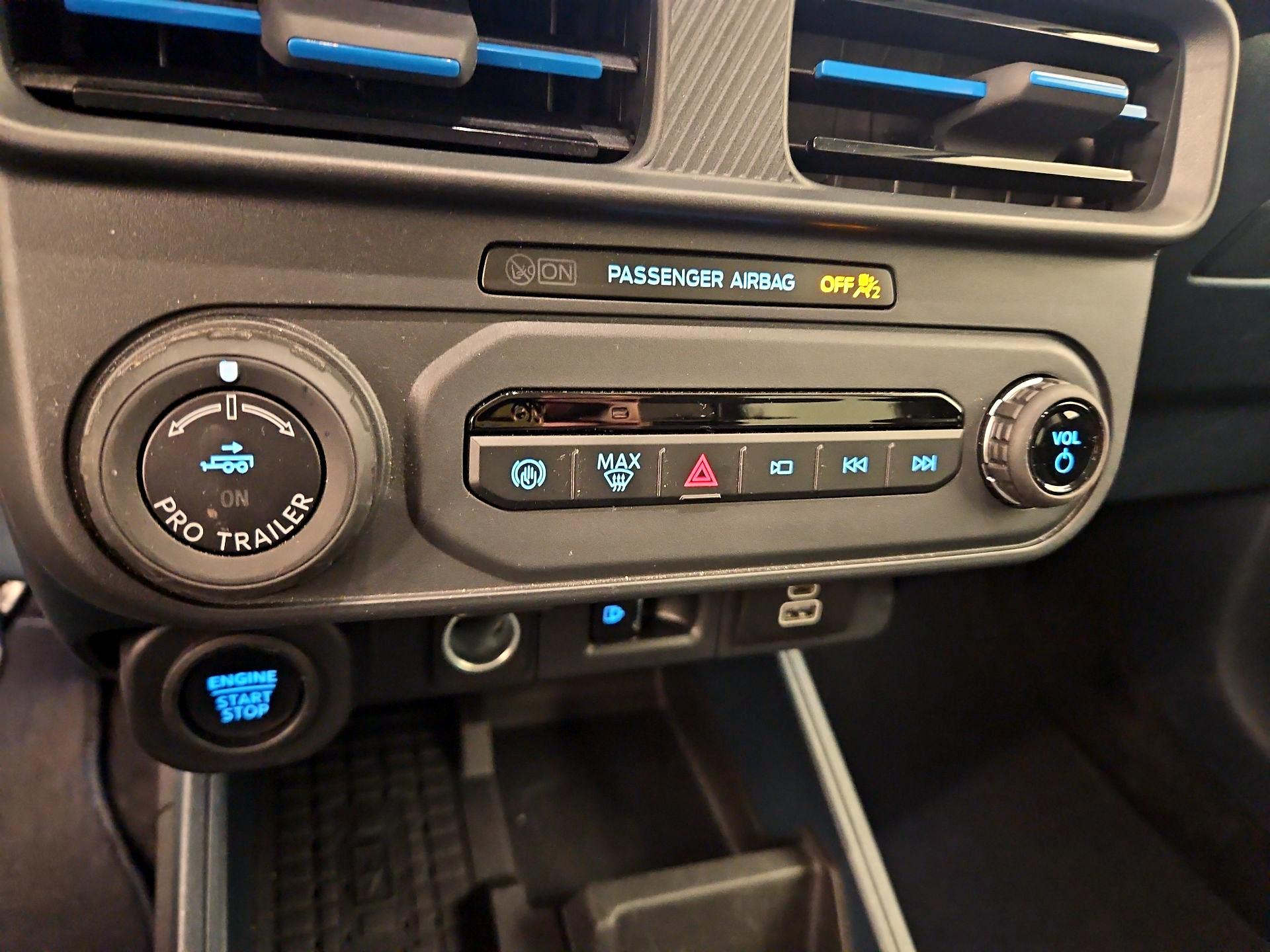 Thumbnail: 2025 Ford Maverick - 17