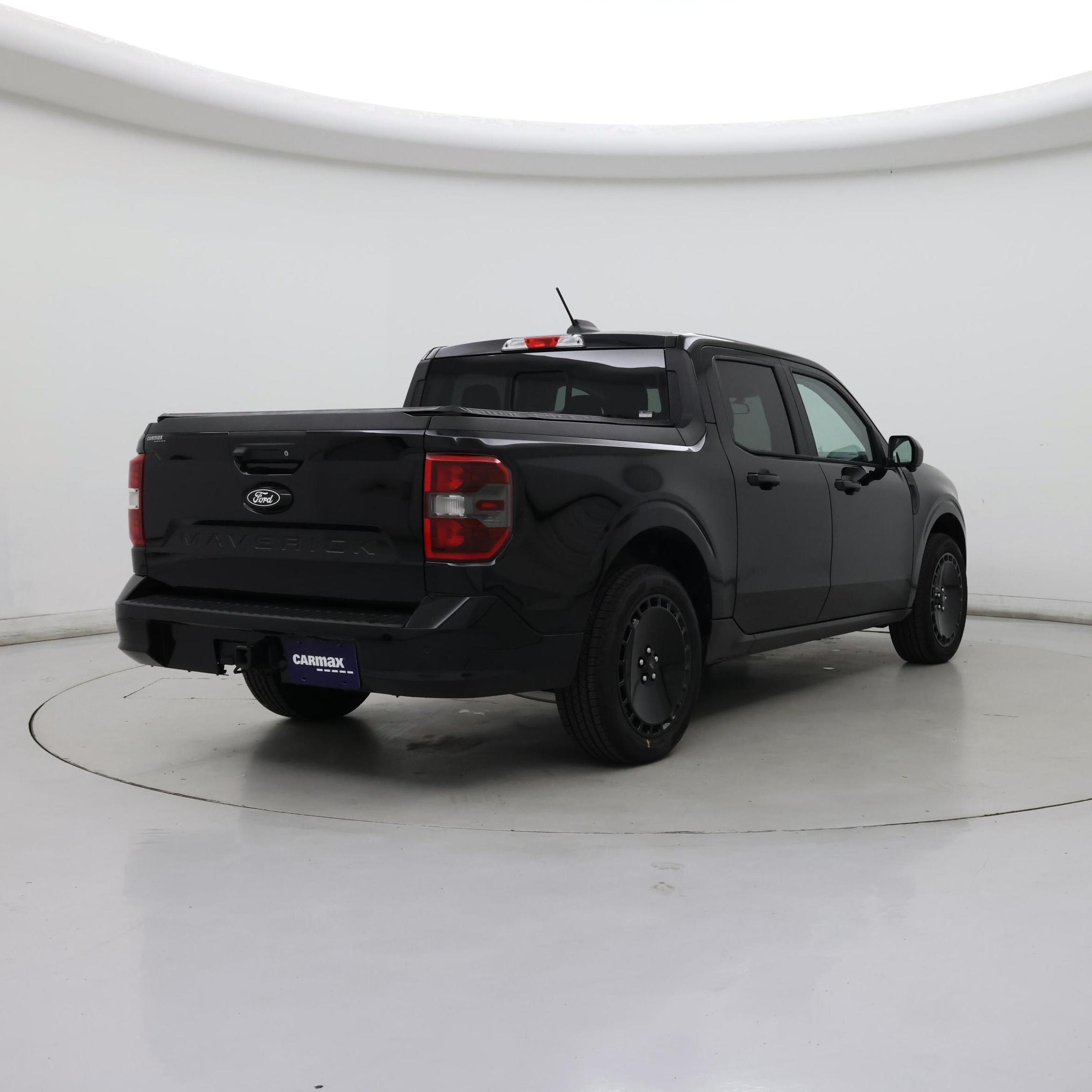 Thumbnail: 2025 Ford Maverick - 8