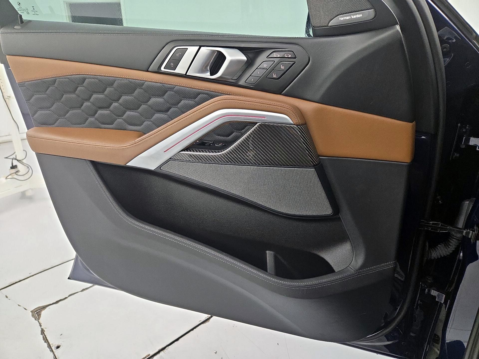 Thumbnail: 2023 BMW X6 - 12