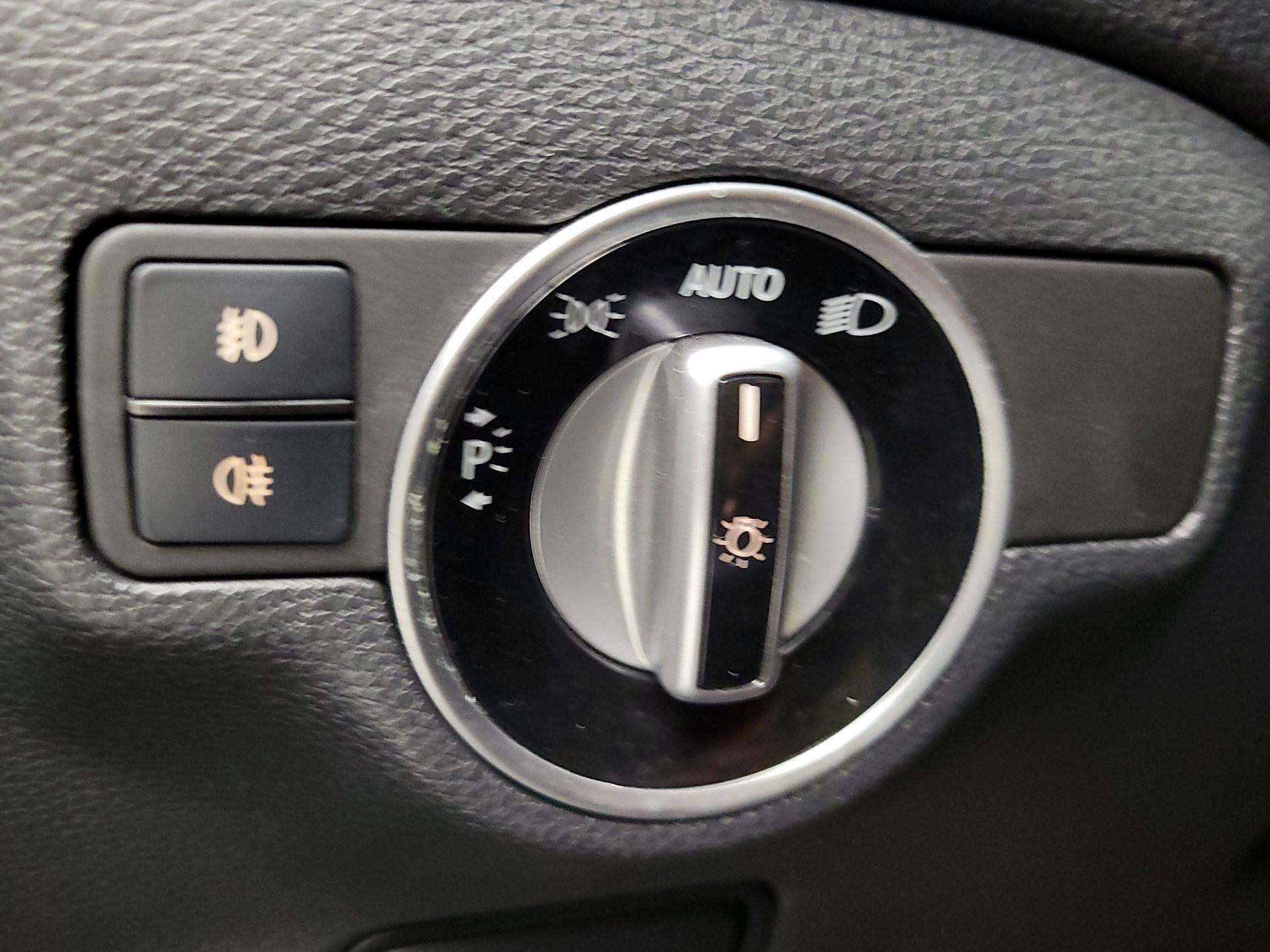 Thumbnail: 2019 Mercedes-Benz GLA - 11