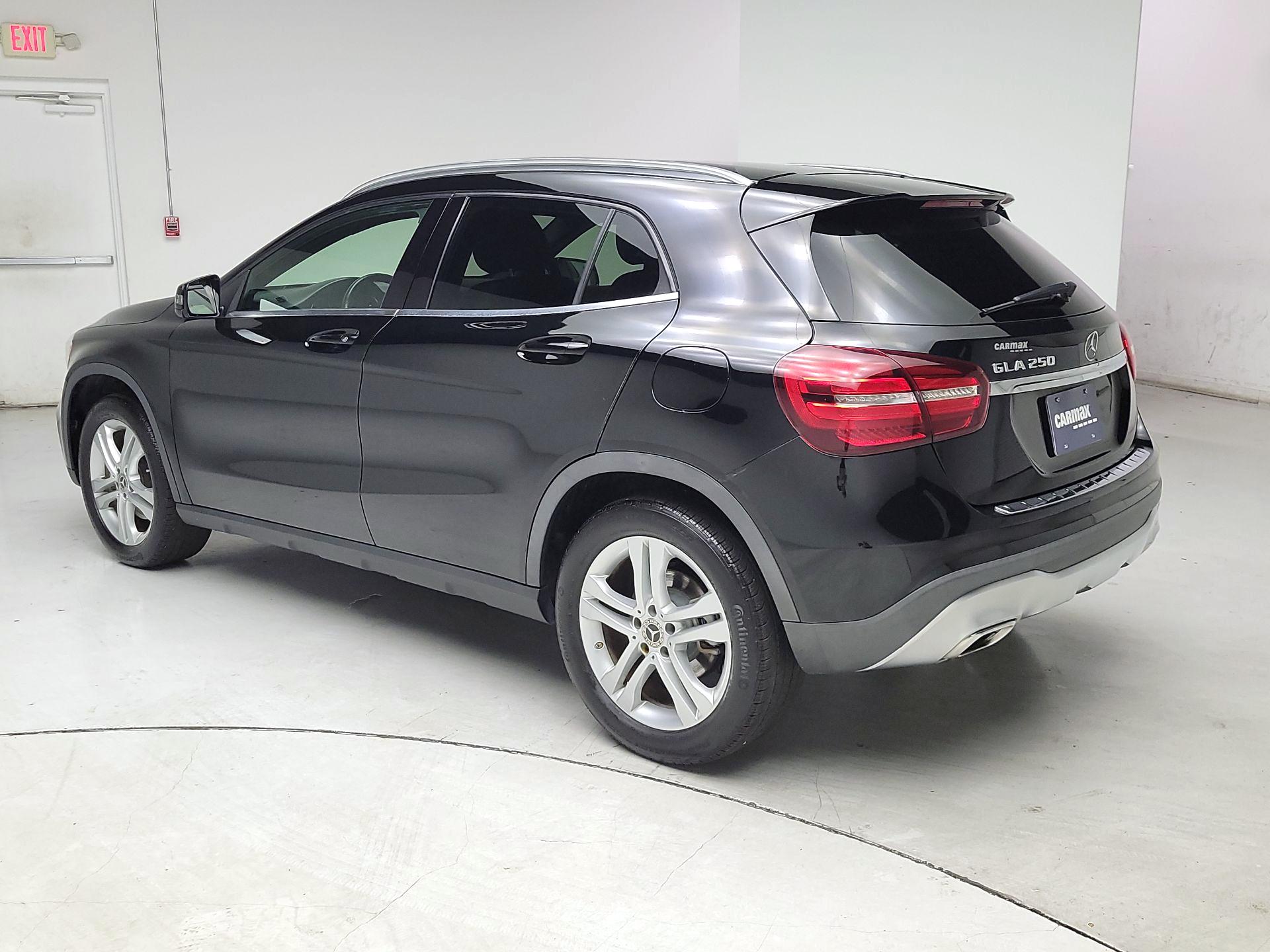 Thumbnail: 2019 Mercedes-Benz GLA - 7