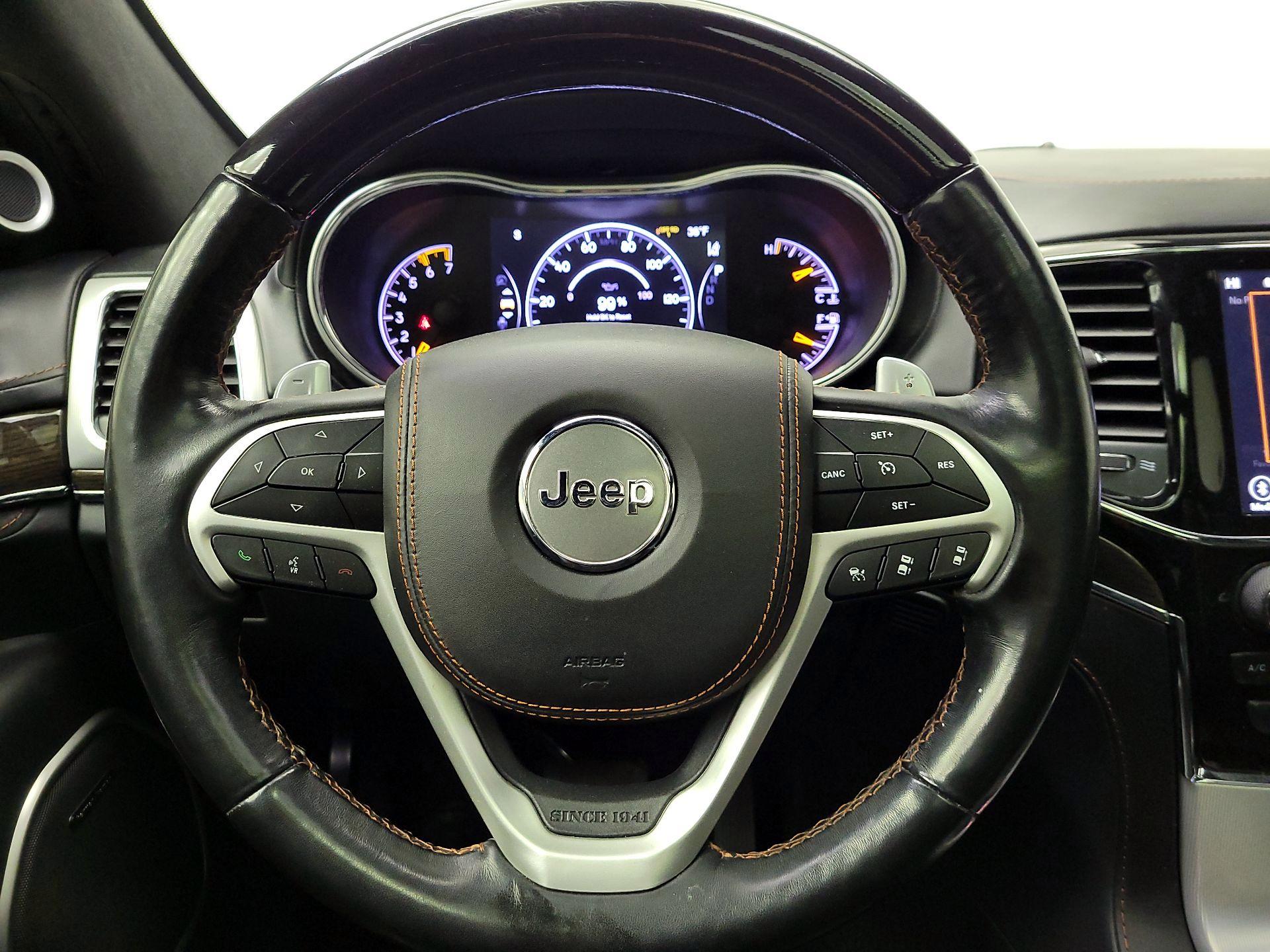 Thumbnail: 2020 Jeep Grand Cherokee - 10