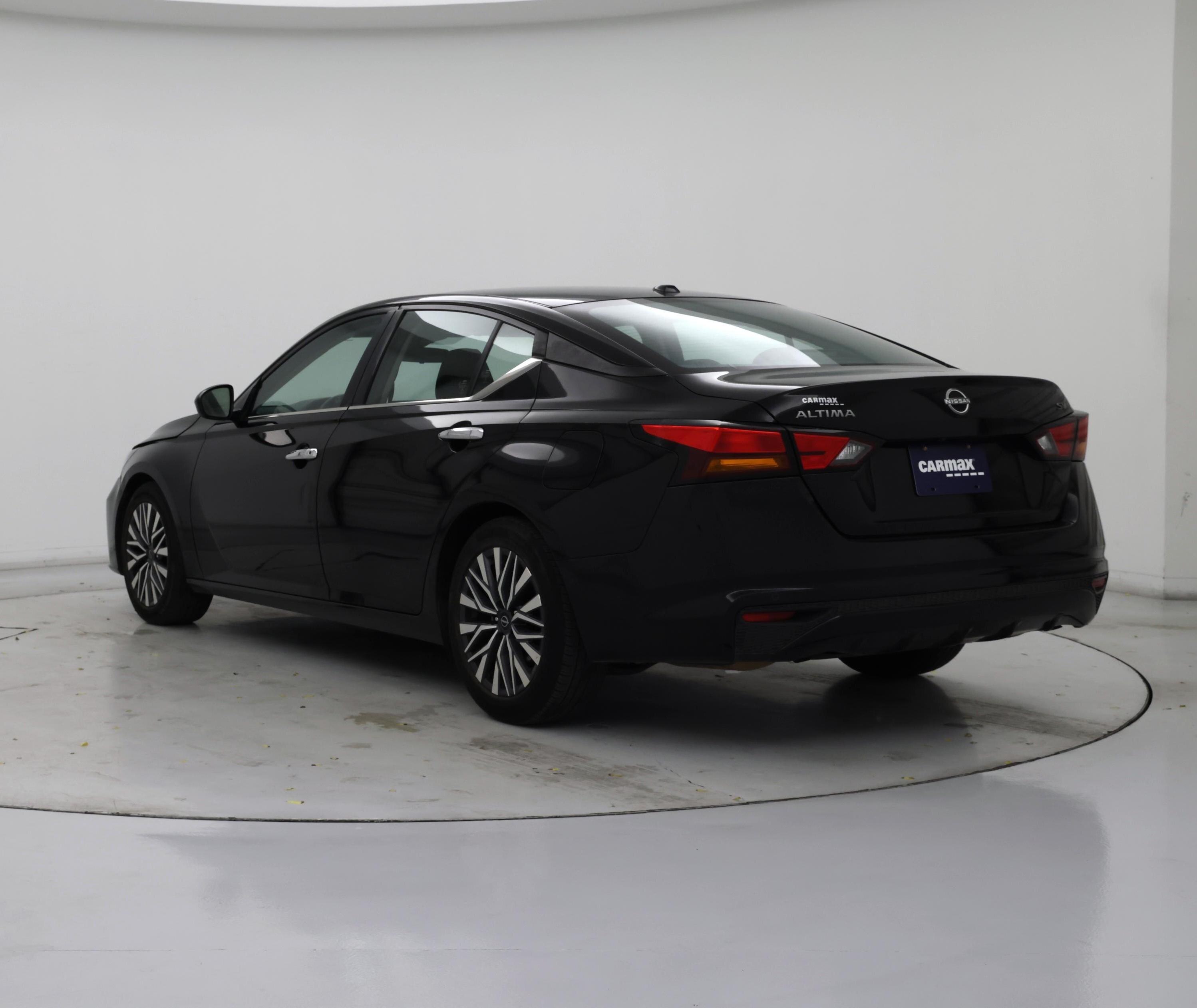 Thumbnail: 2023 Nissan Altima - 2