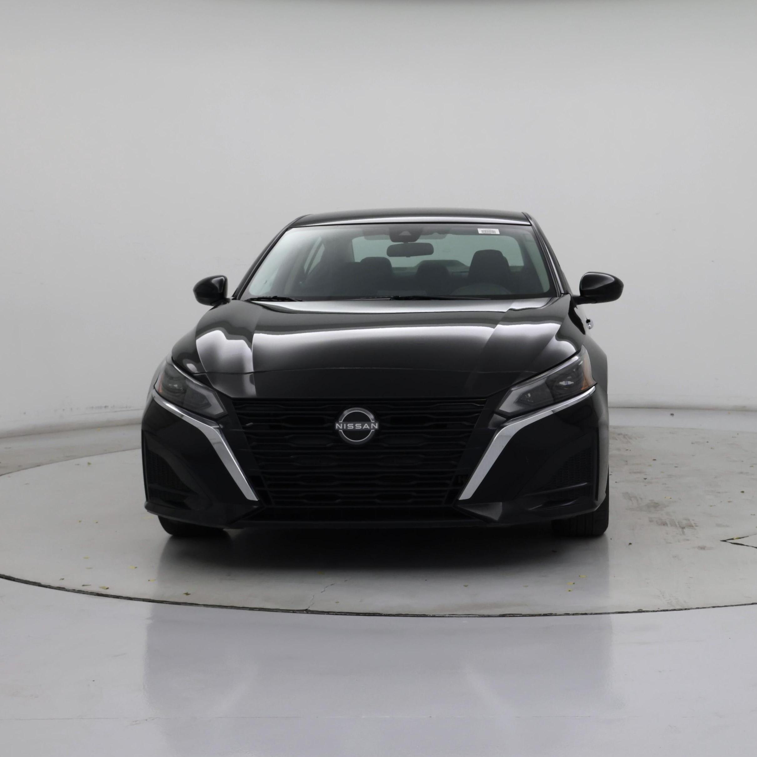 Thumbnail: 2023 Nissan Altima - 5