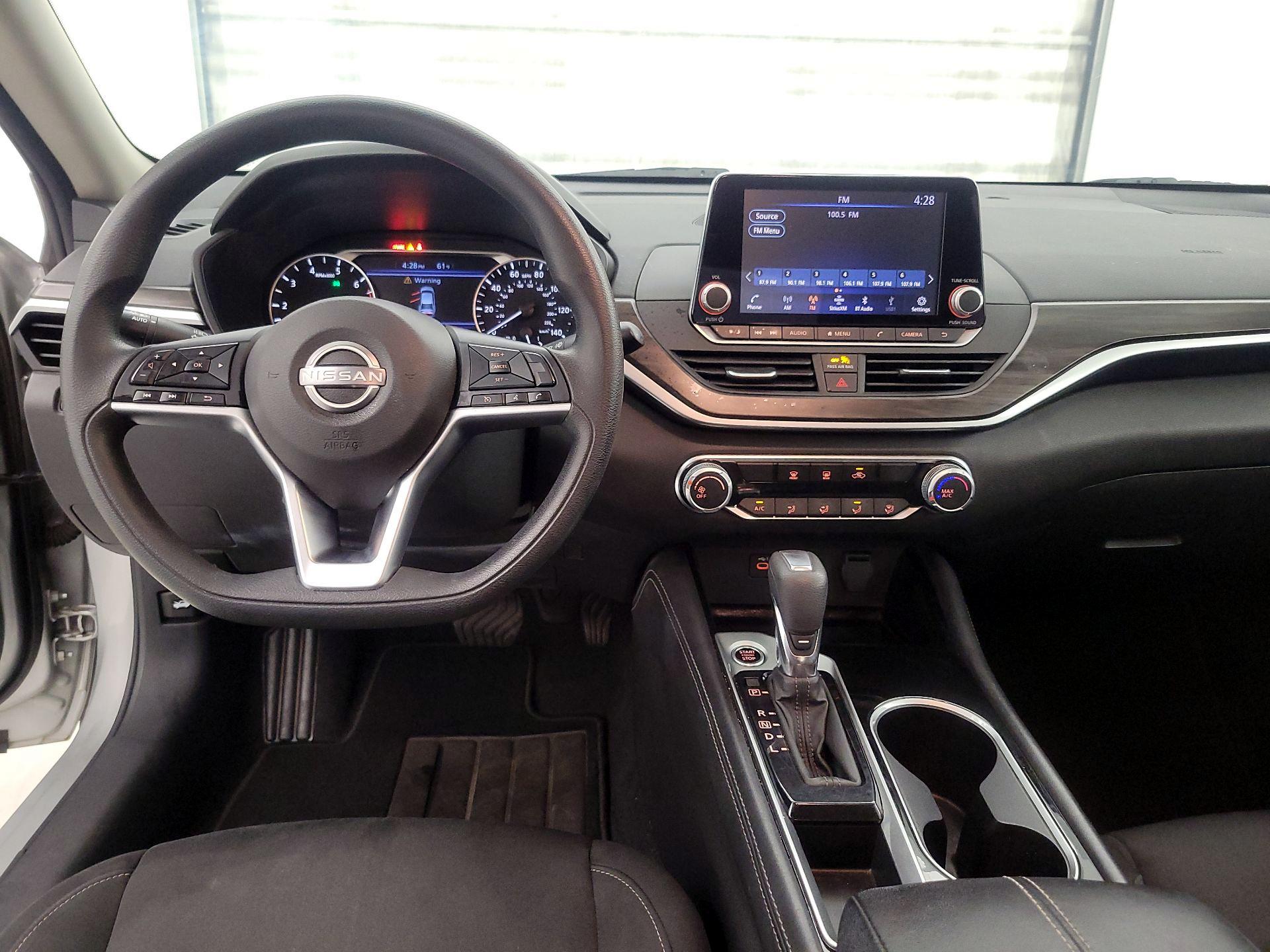 Thumbnail: 2023 Nissan Altima - 9