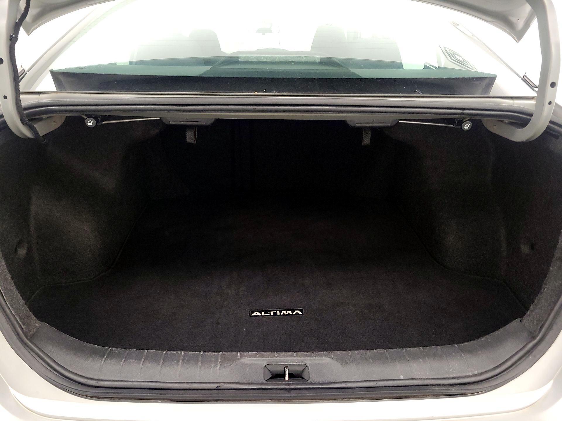 Thumbnail: 2023 Nissan Altima - 20