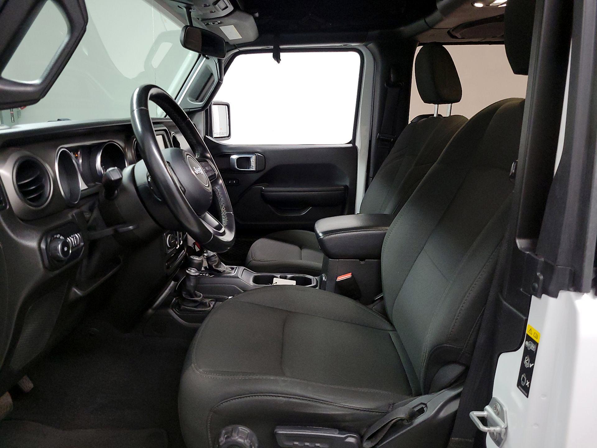 Thumbnail: 2021 Jeep Wrangler - 11