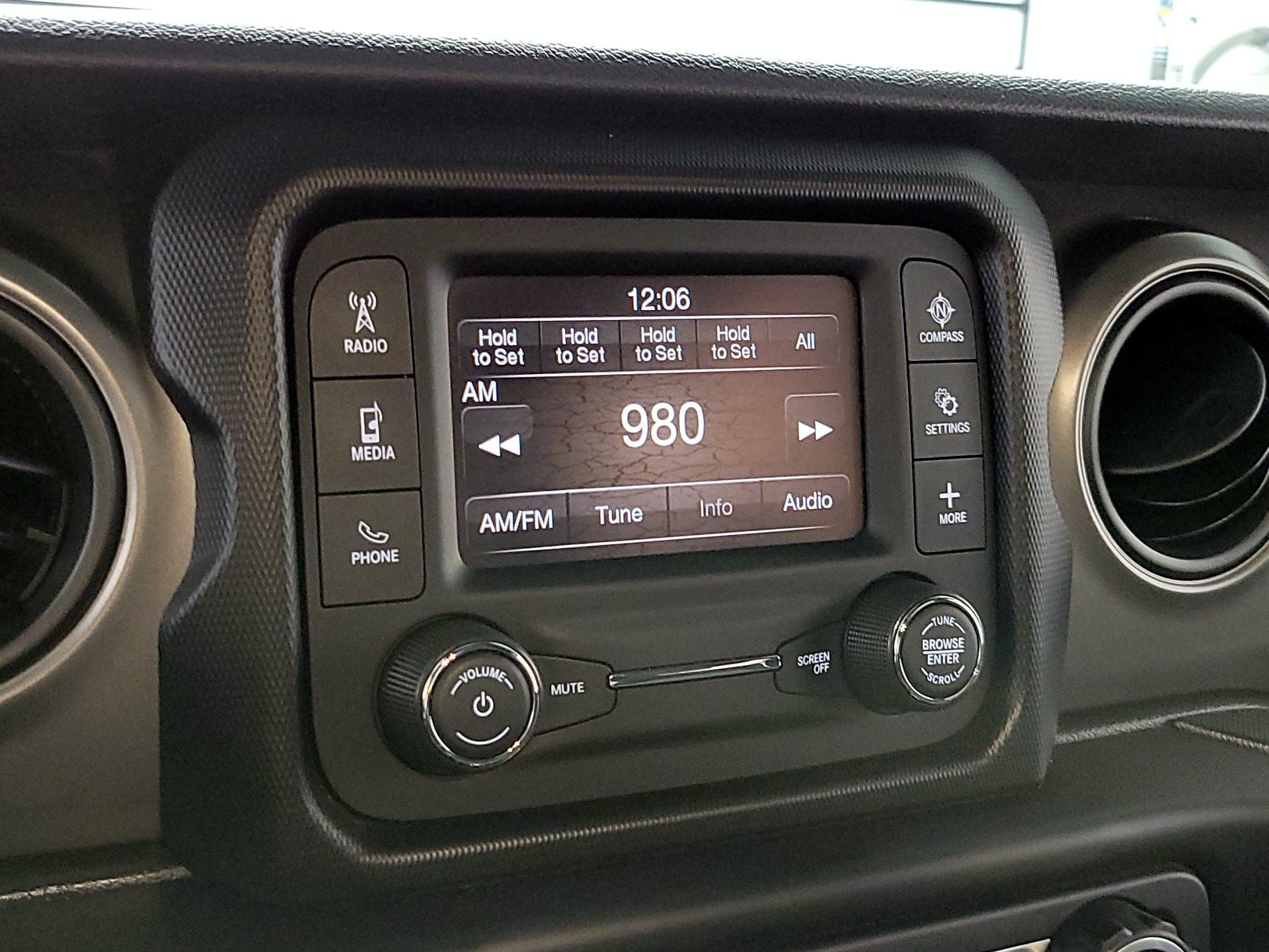 Thumbnail: 2021 Jeep Wrangler - 14