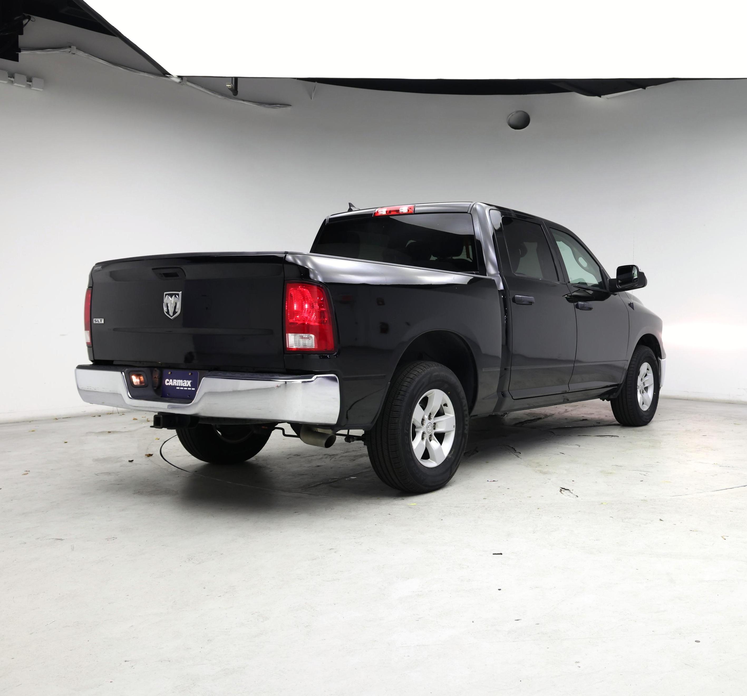 Thumbnail: 2023 RAM 1500 Classic - 8