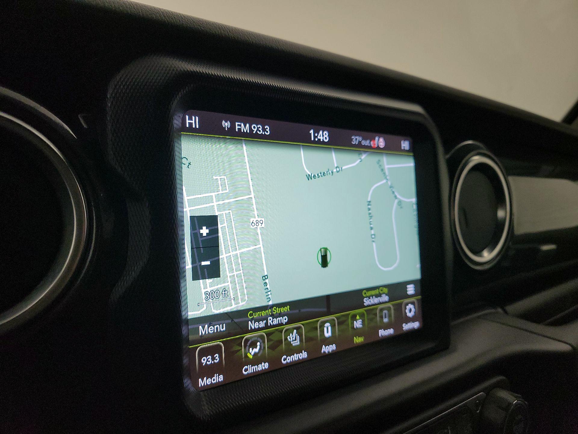 Thumbnail: 2021 Jeep Wrangler - 14