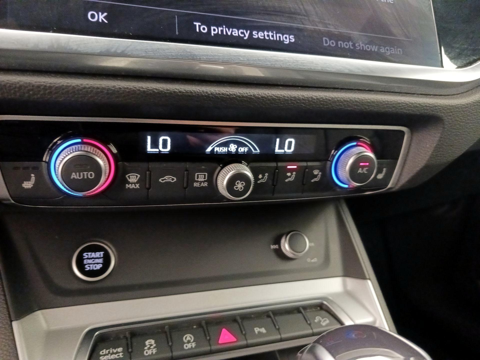 Thumbnail: 2023 Audi Q3 - 16