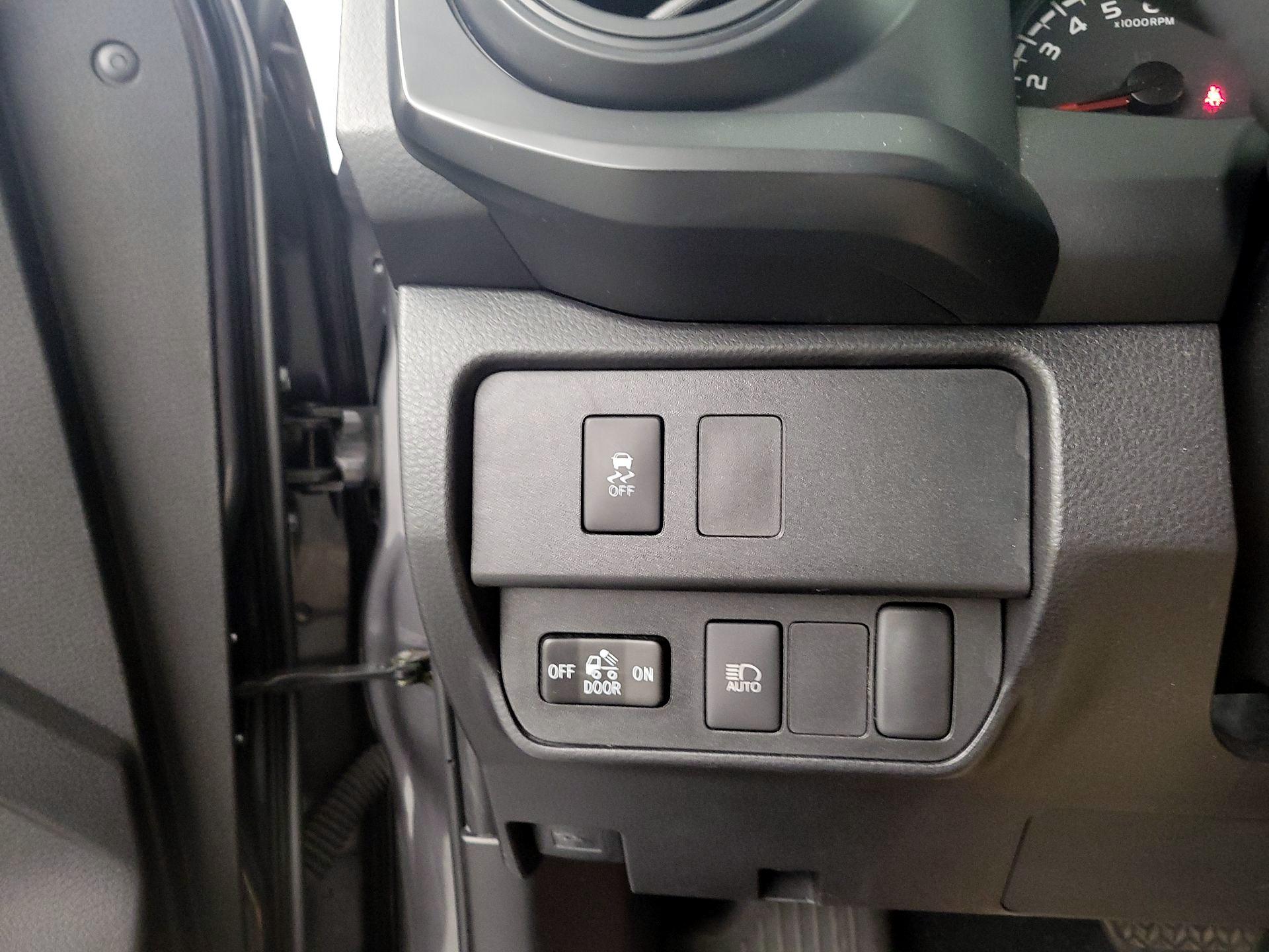 Thumbnail: 2023 Toyota Tacoma - 13