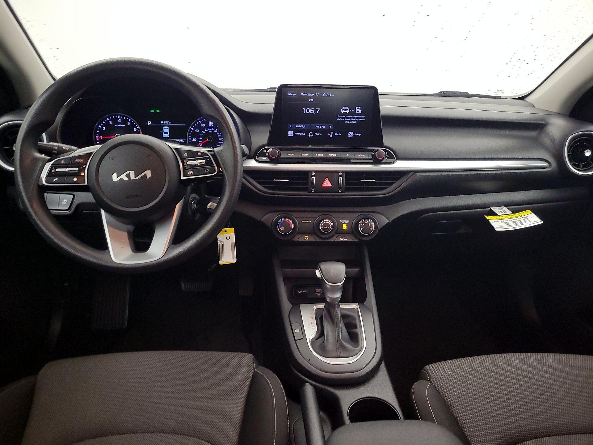 Thumbnail: 2023 Kia Forte - 9