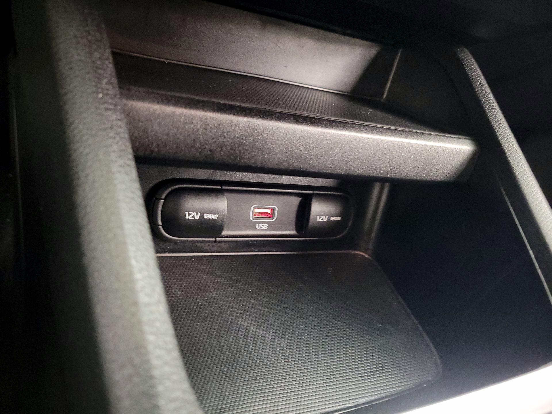 Thumbnail: 2023 Kia Forte - 18