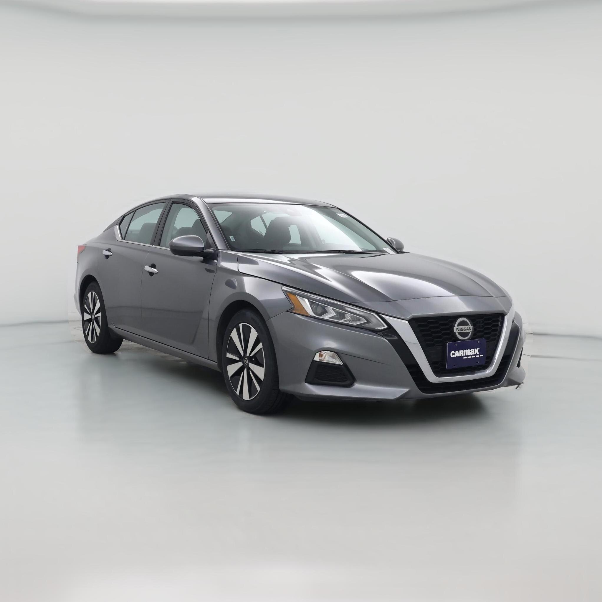 Thumbnail: 2022 Nissan Altima - 1