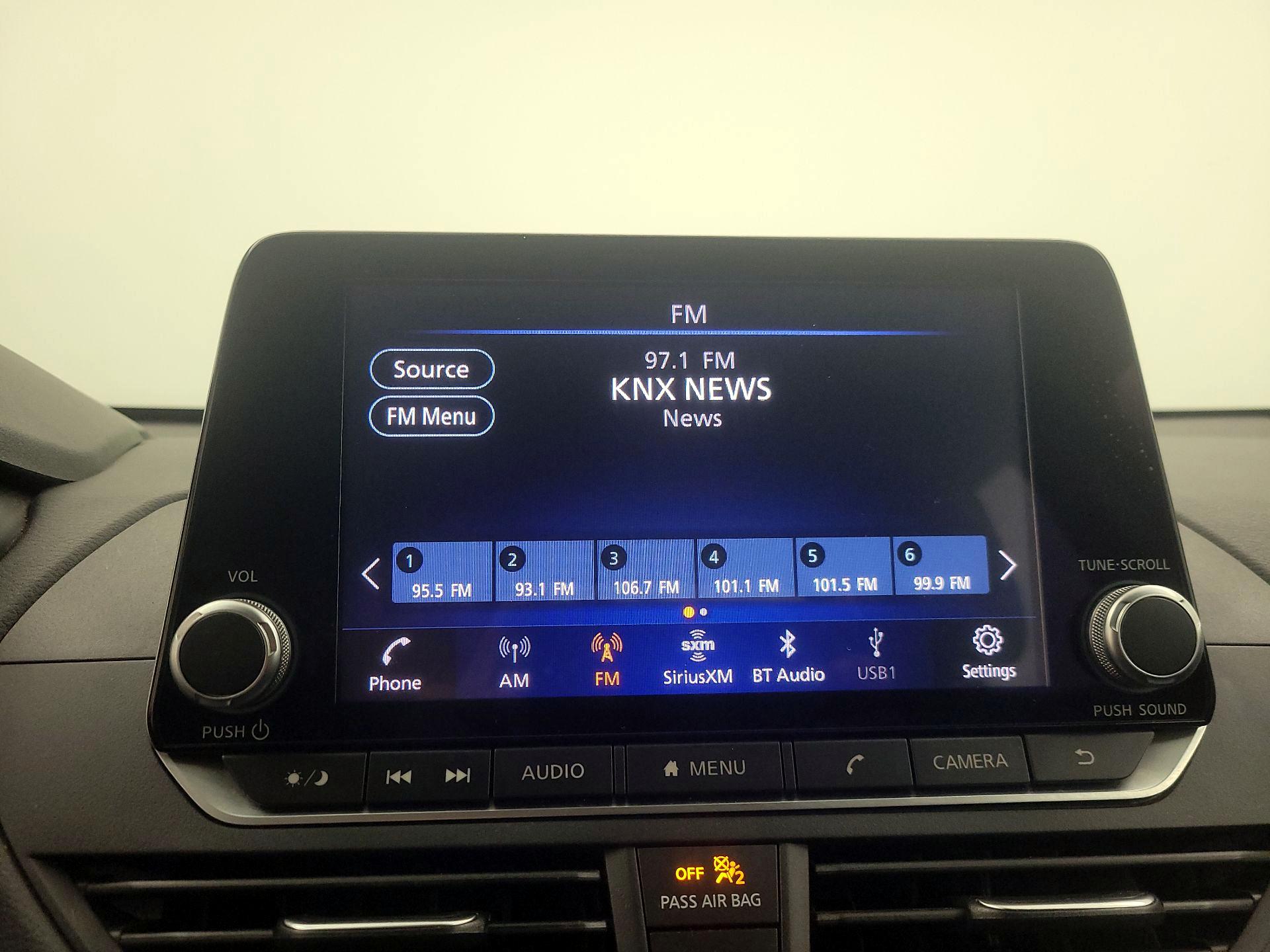 Thumbnail: 2022 Nissan Altima - 15