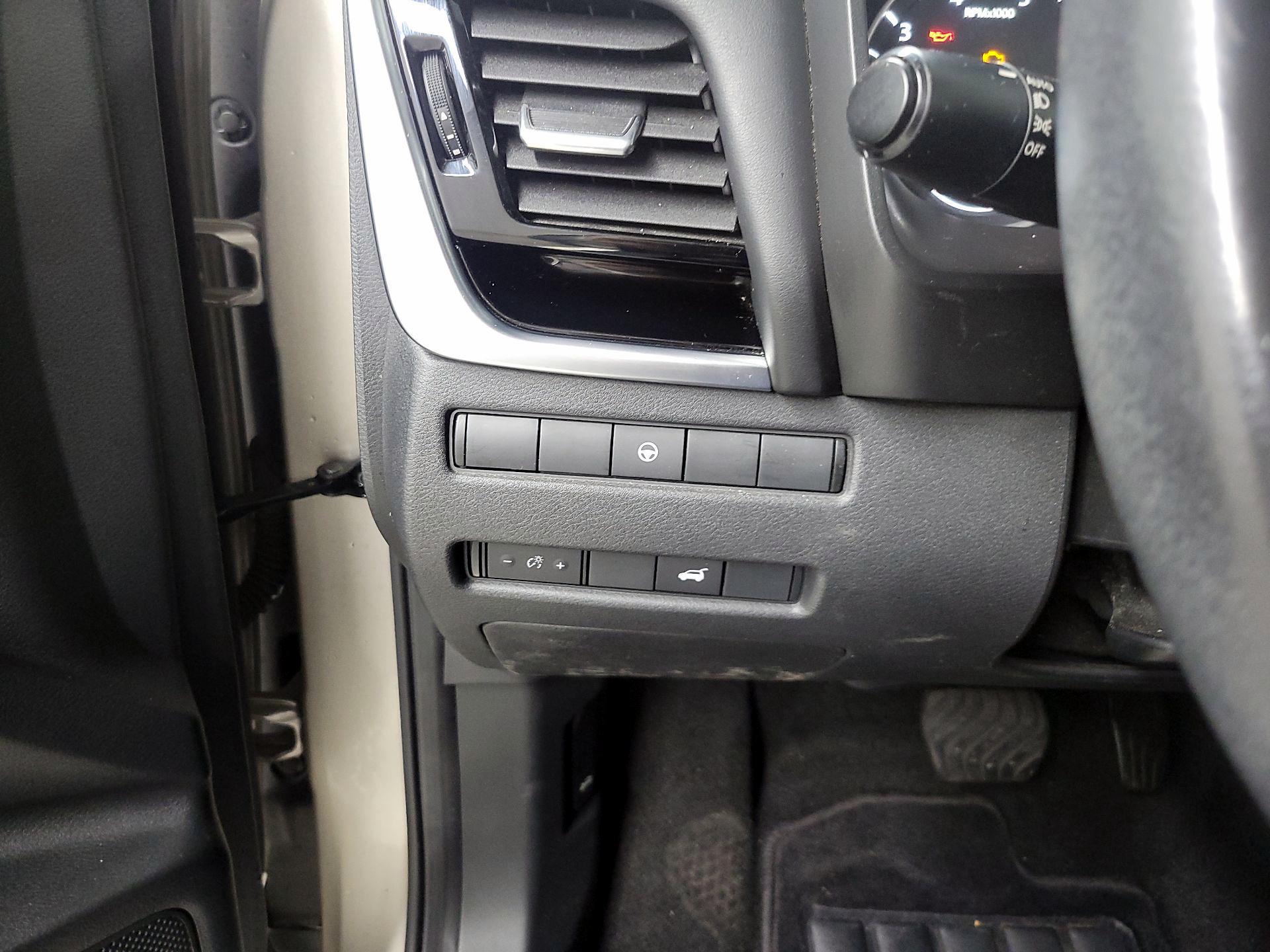 Thumbnail: 2023 Nissan Rogue - 13