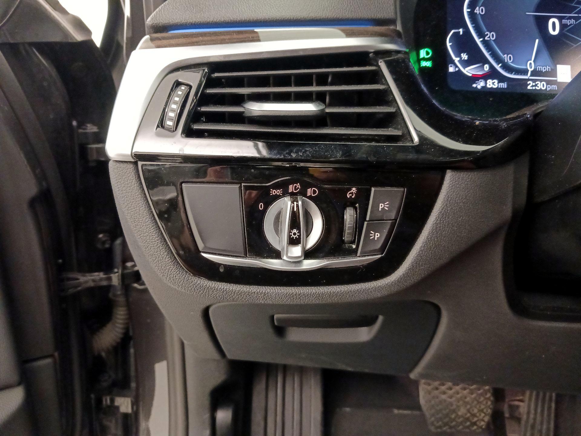 Thumbnail: 2023 BMW 5 Series - 13