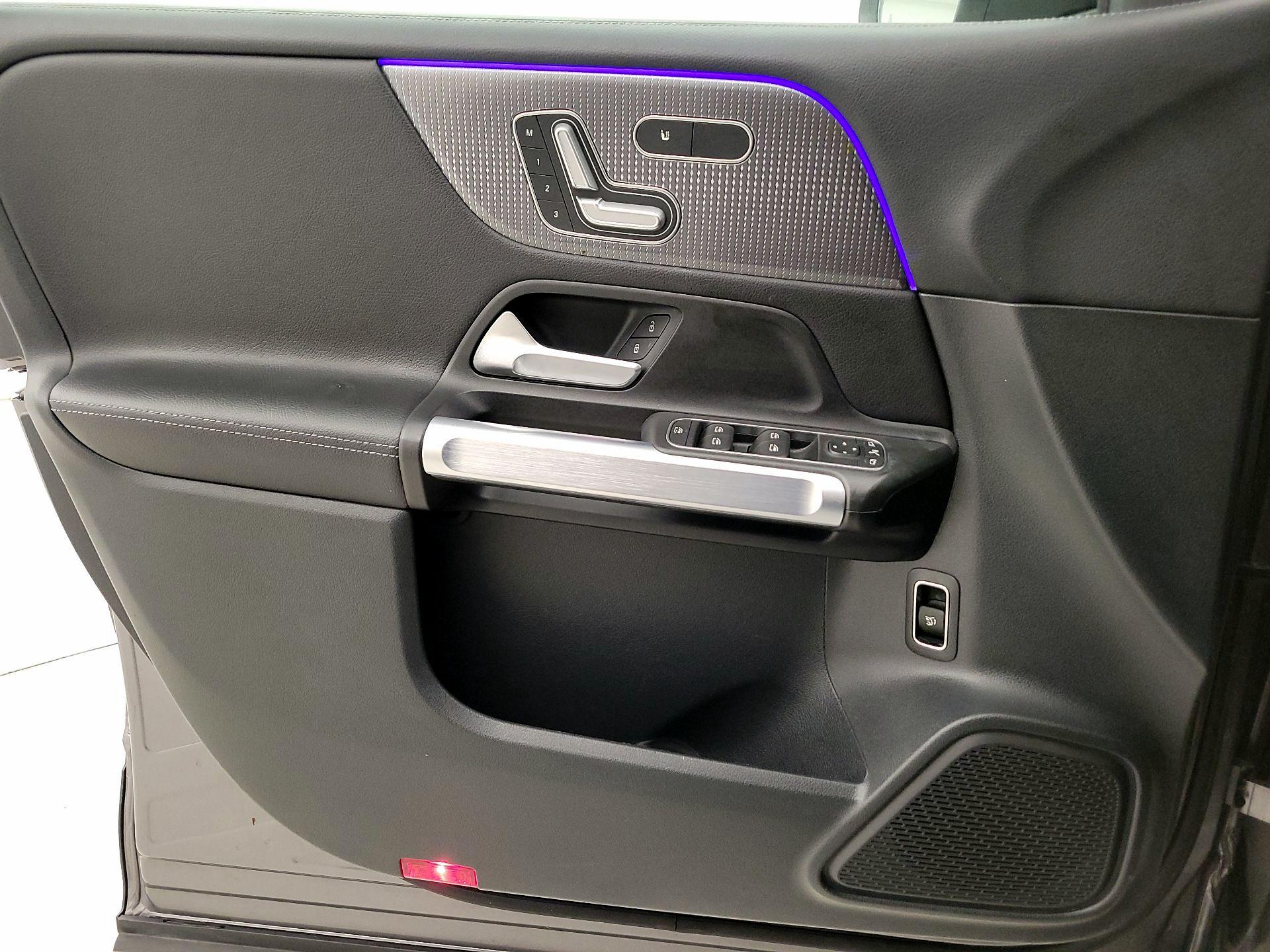 Thumbnail: 2022 Mercedes-Benz GLB - 12