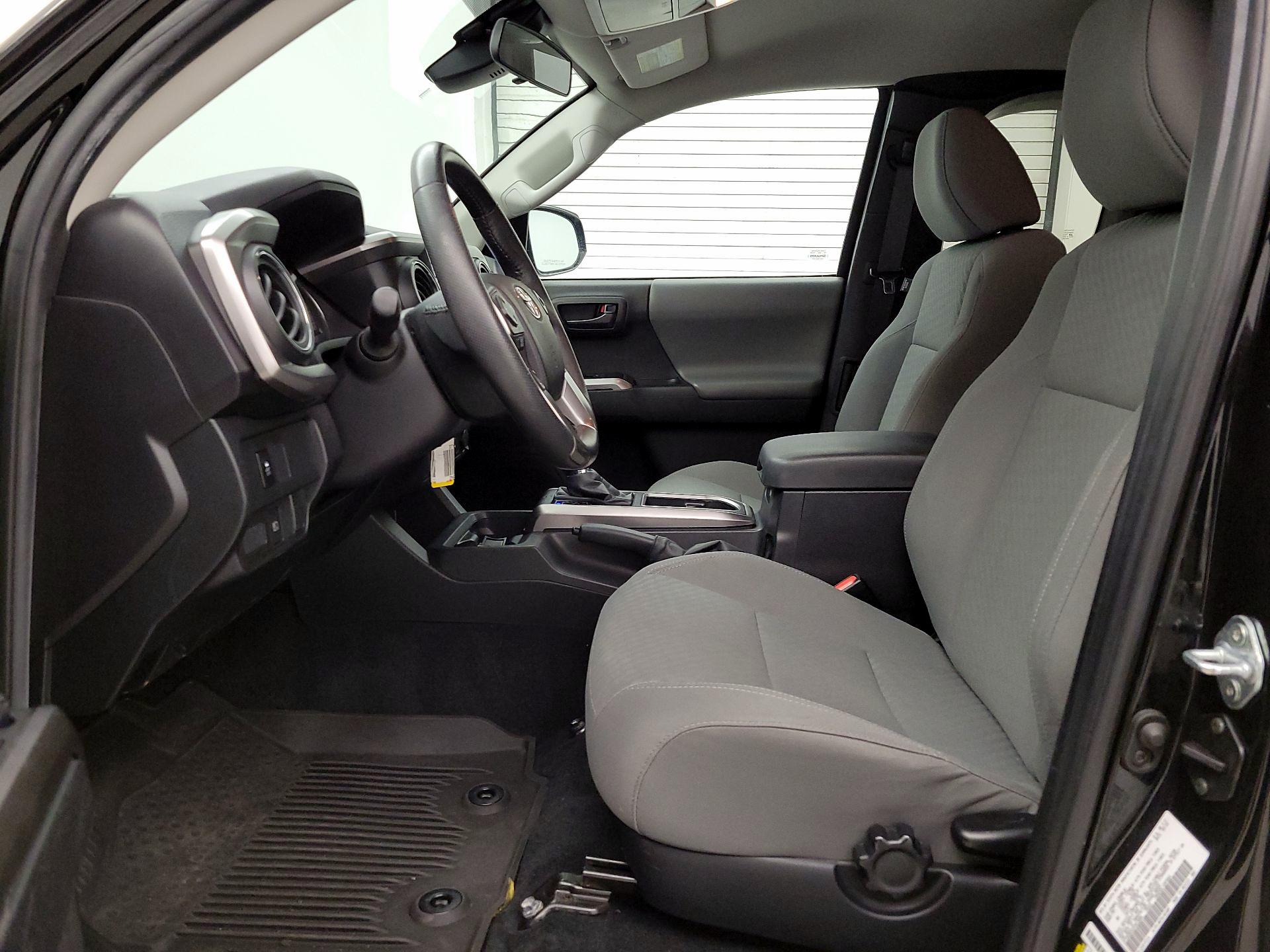 Thumbnail: 2022 Toyota Tacoma - 11