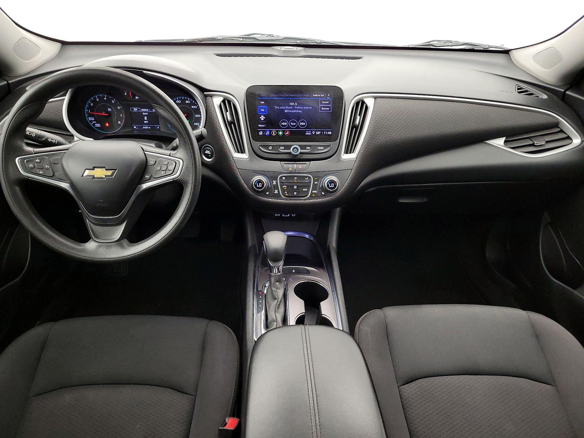 Thumbnail: 2022 Chevrolet Malibu - 9