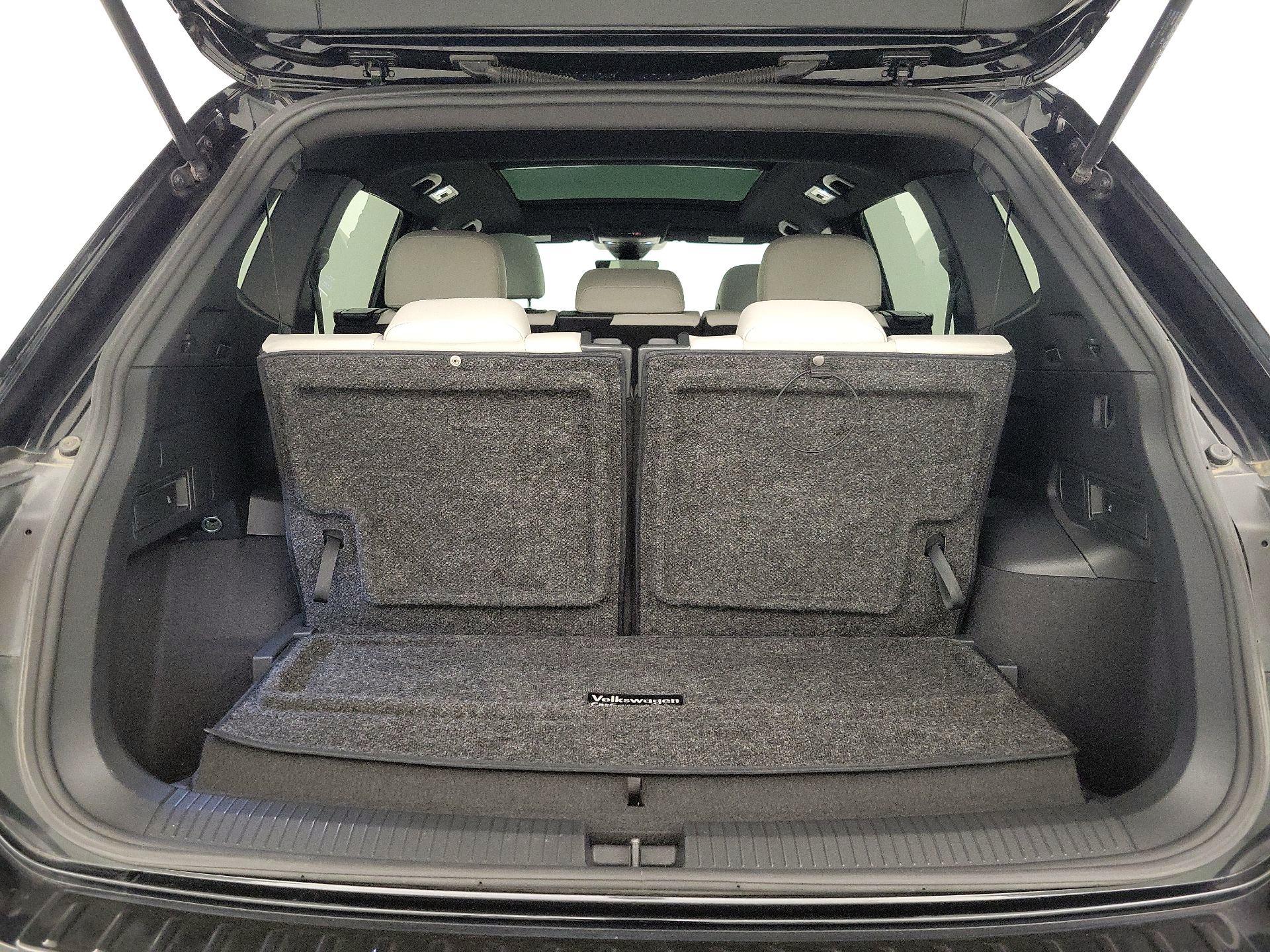 Thumbnail: 2023 Volkswagen Tiguan - 20