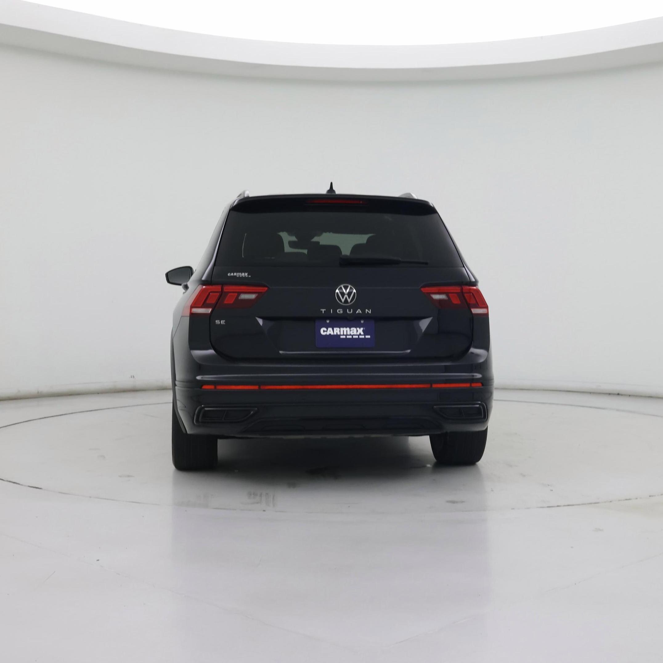 Thumbnail: 2023 Volkswagen Tiguan - 6